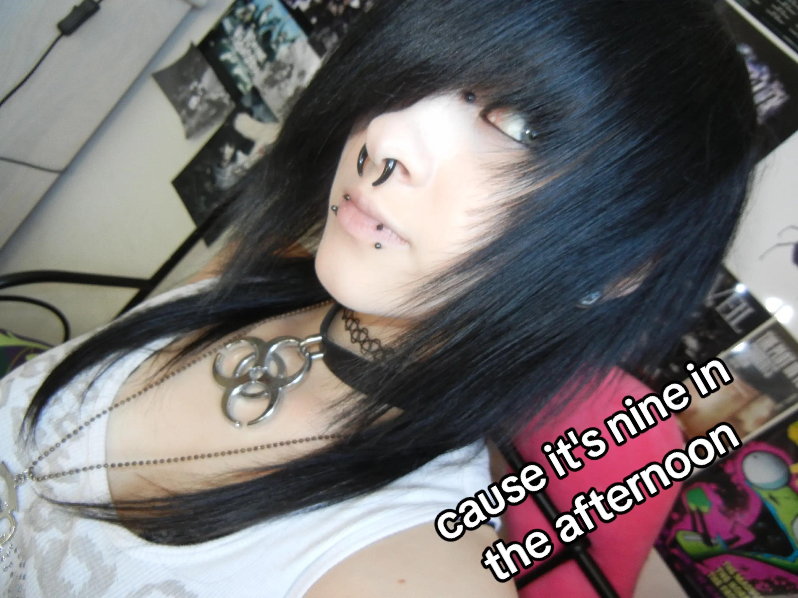 @☣︎ 𝔇𝔢𝔞𝔡𝔙𝔞𝔪𝔭 ☣︎