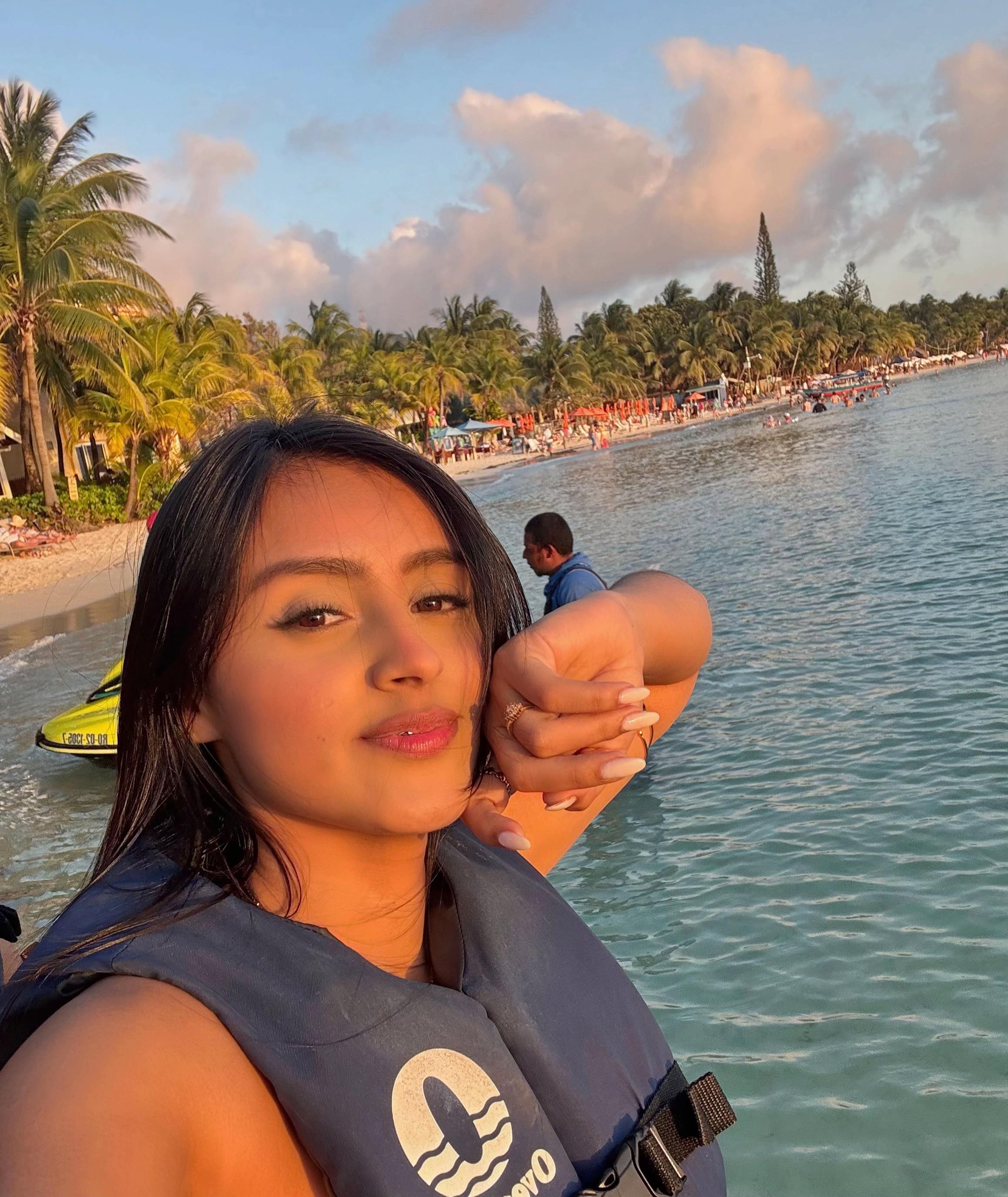 @Sindy Lopez👸🏻