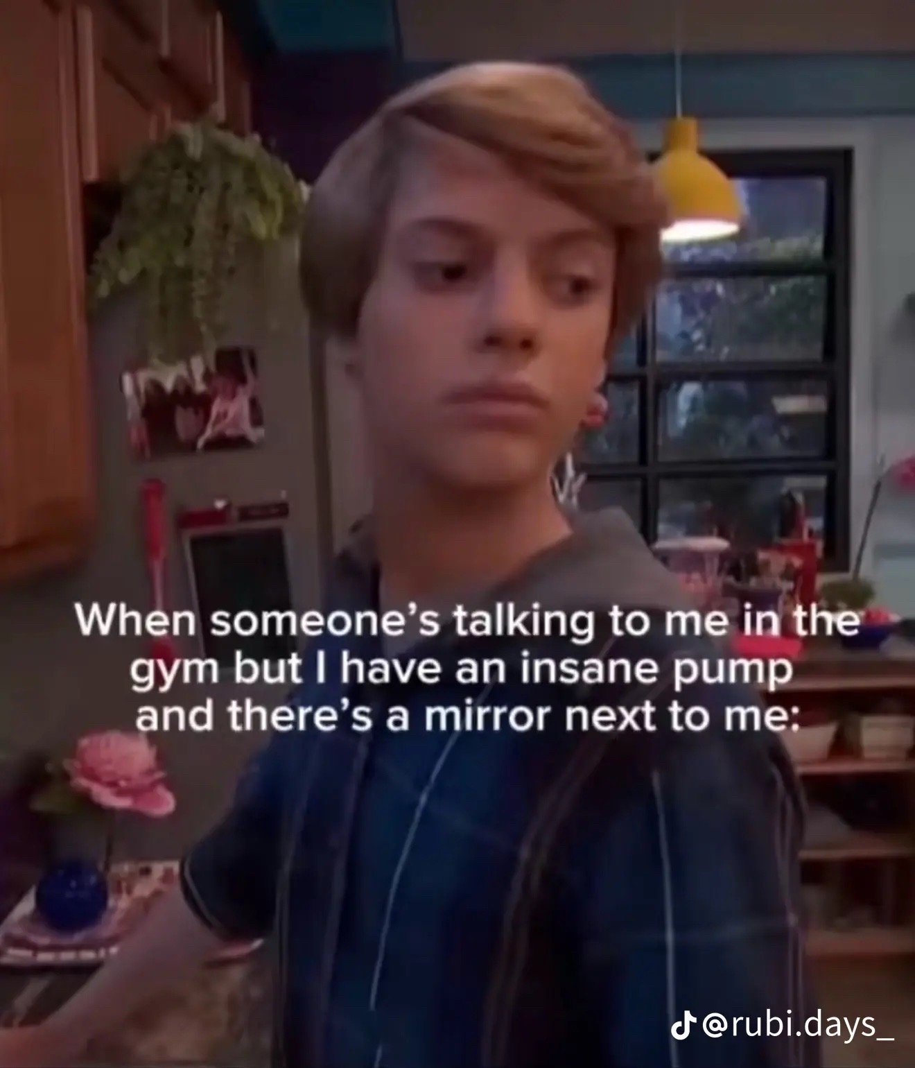 @lilmila