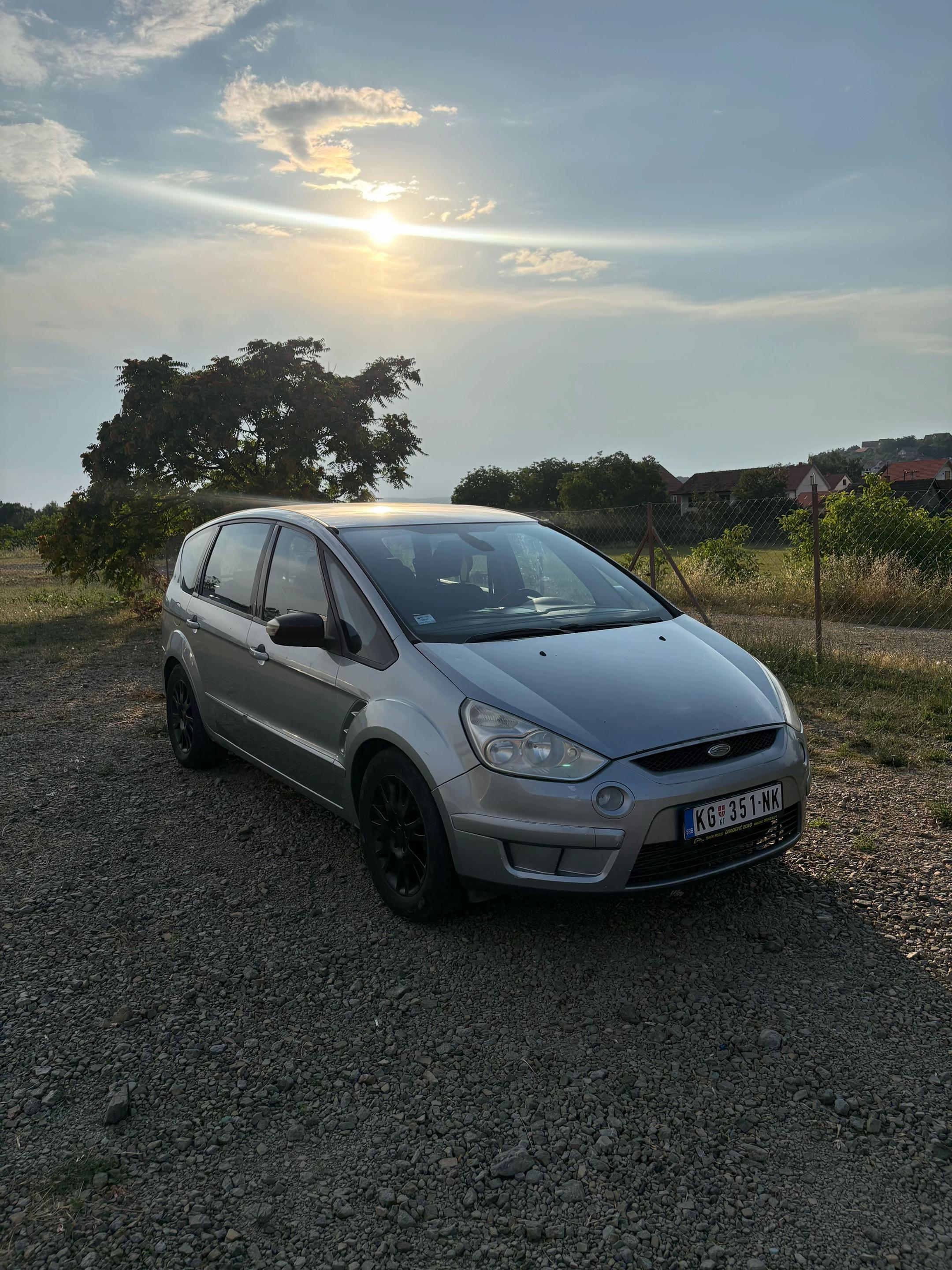 @Polovni_automobili_stolic
