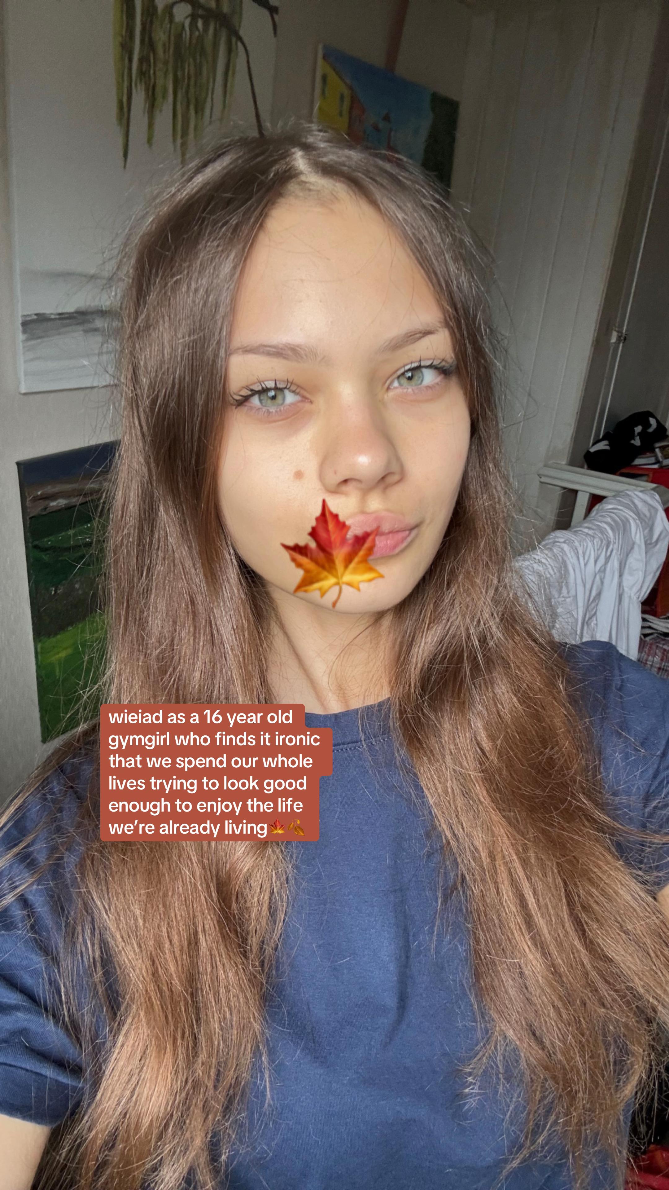 @danielė