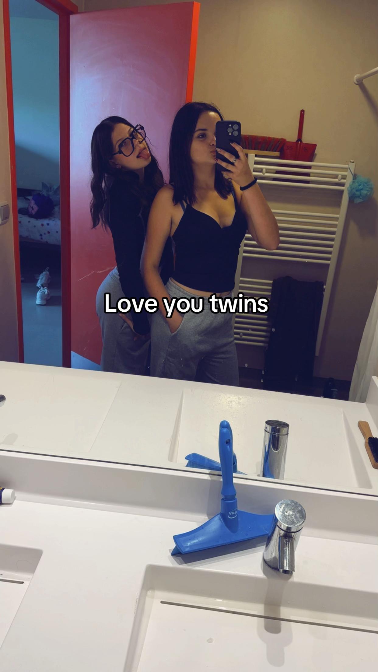 @Andréa Richard