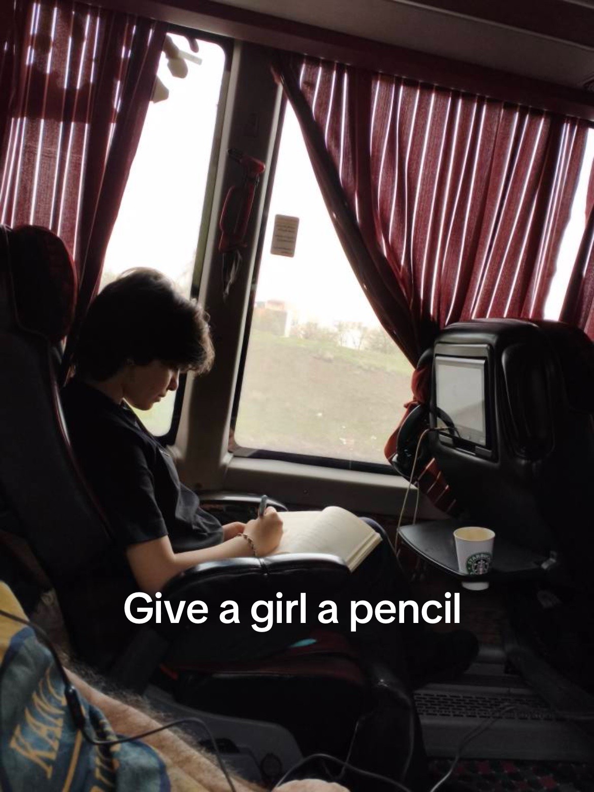 @Mazzine