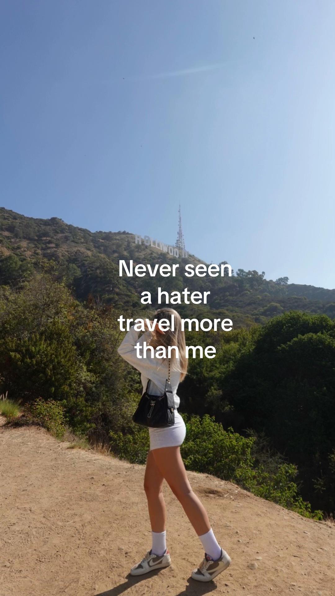 @alicebertocchi