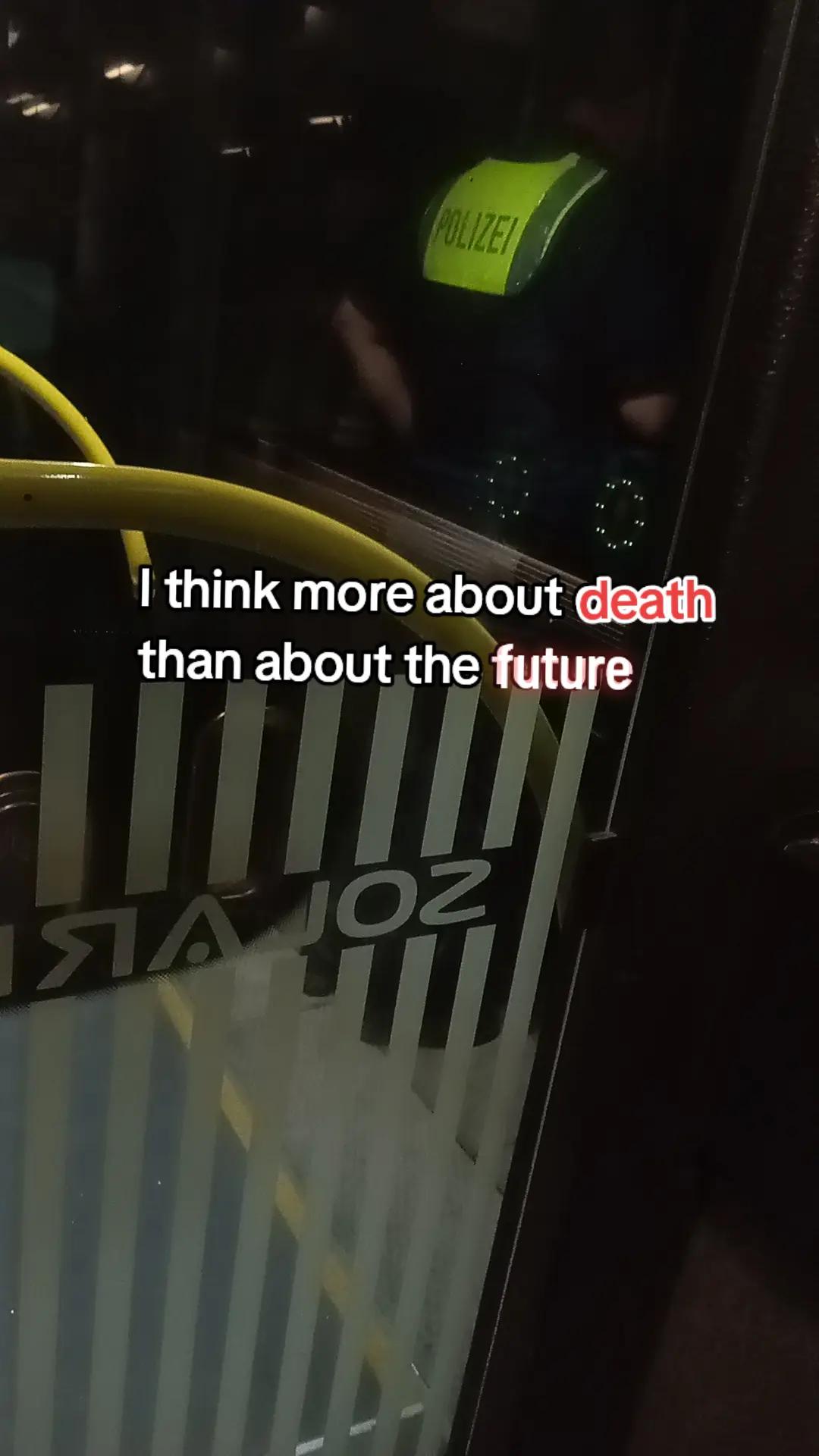 @𝓝𝓸𝓫𝓸𝓭𝔂