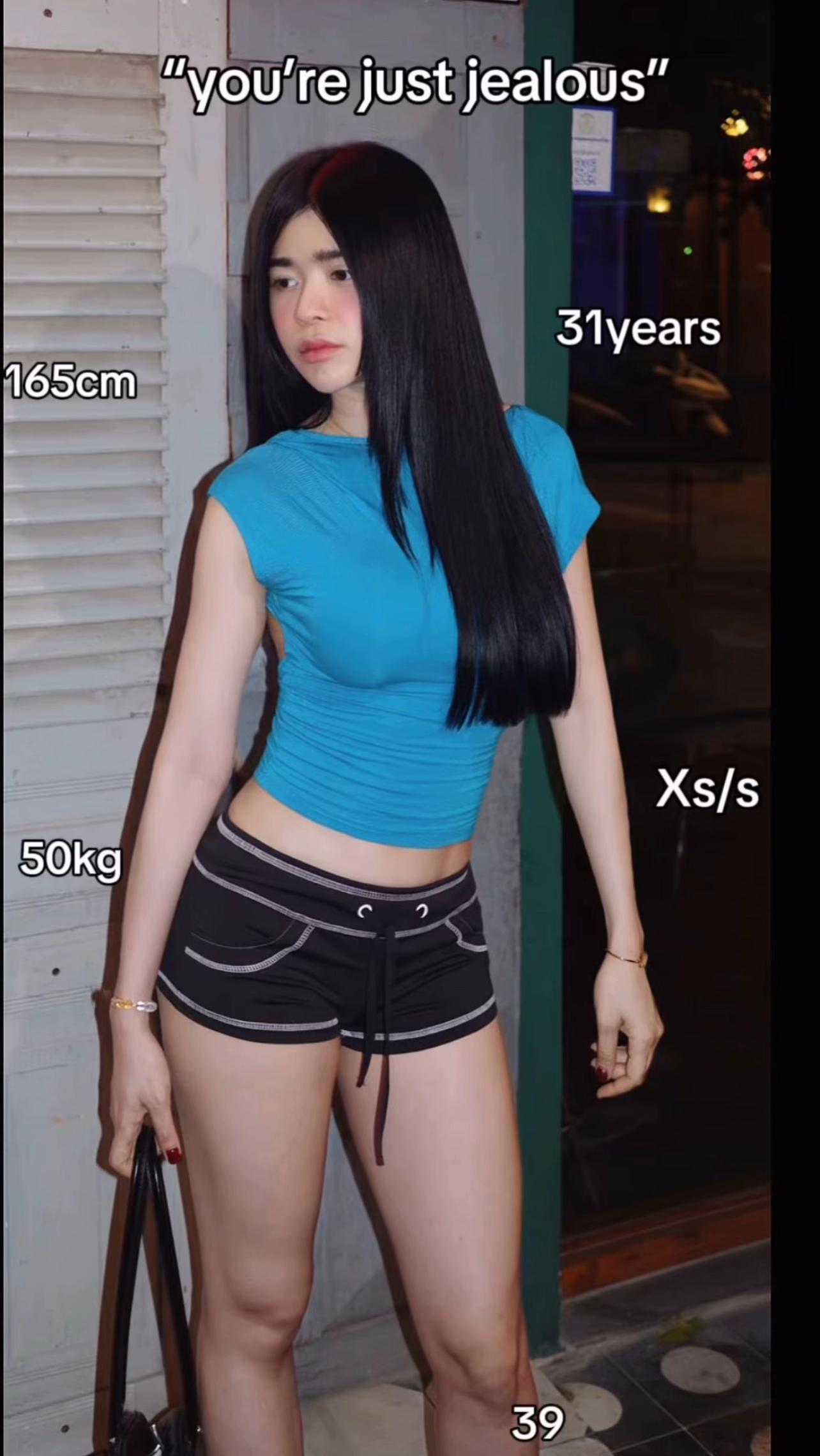 @CamIsHere.
