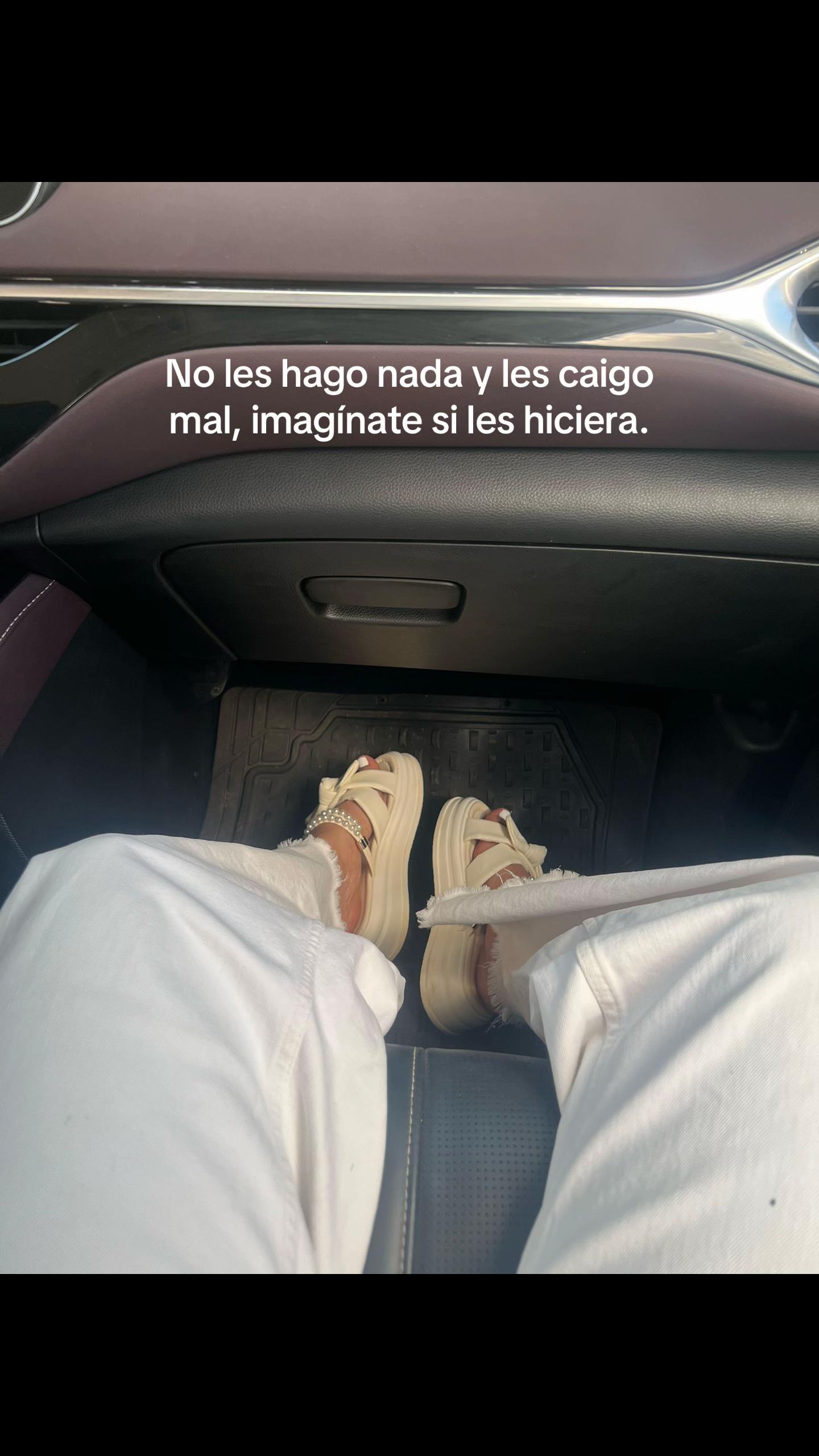@𝑱 𝒂 𝒎 𝒊 𝒍 𝒆 𝒕 𝒉