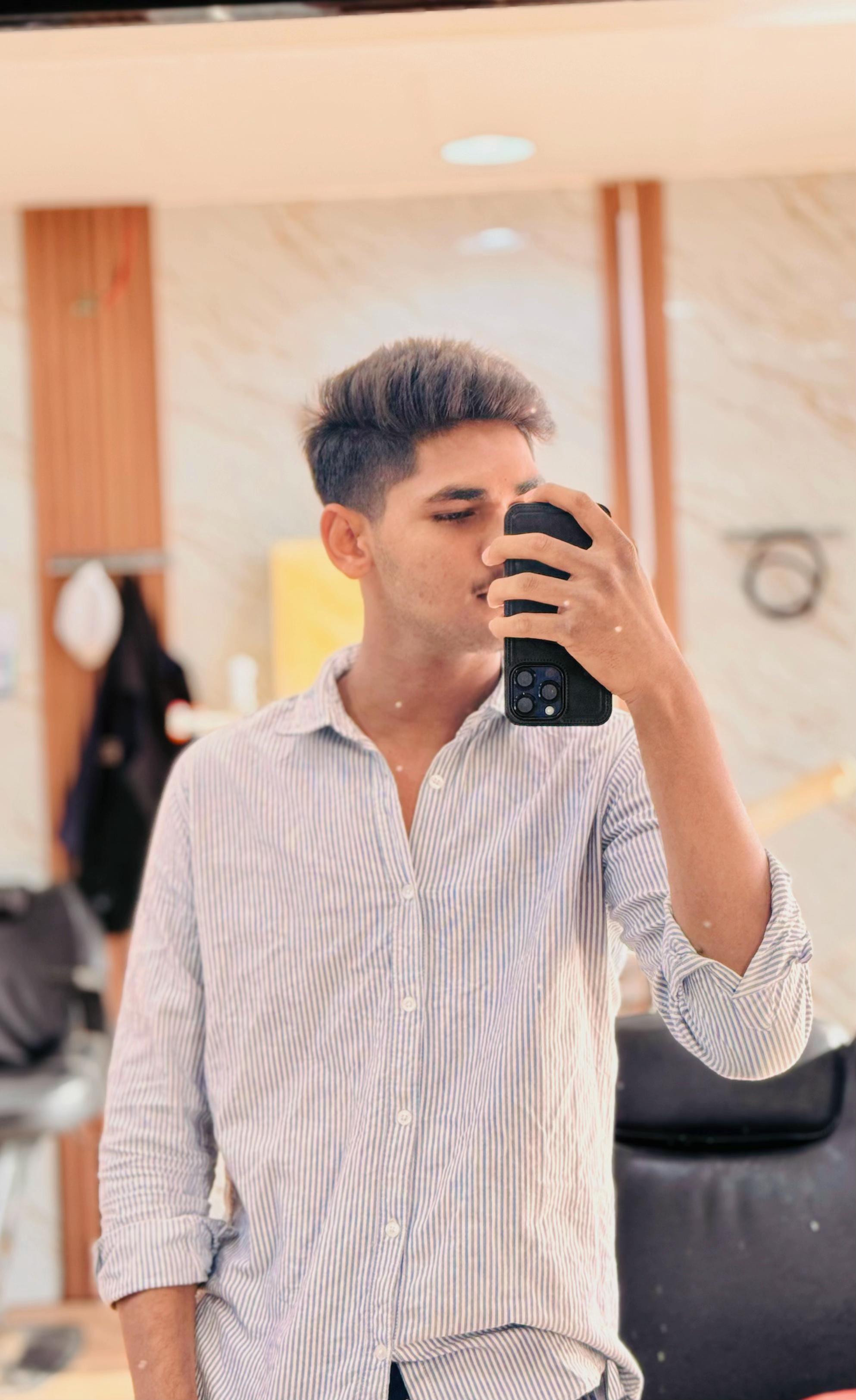 @🖤 AKASH 🫀