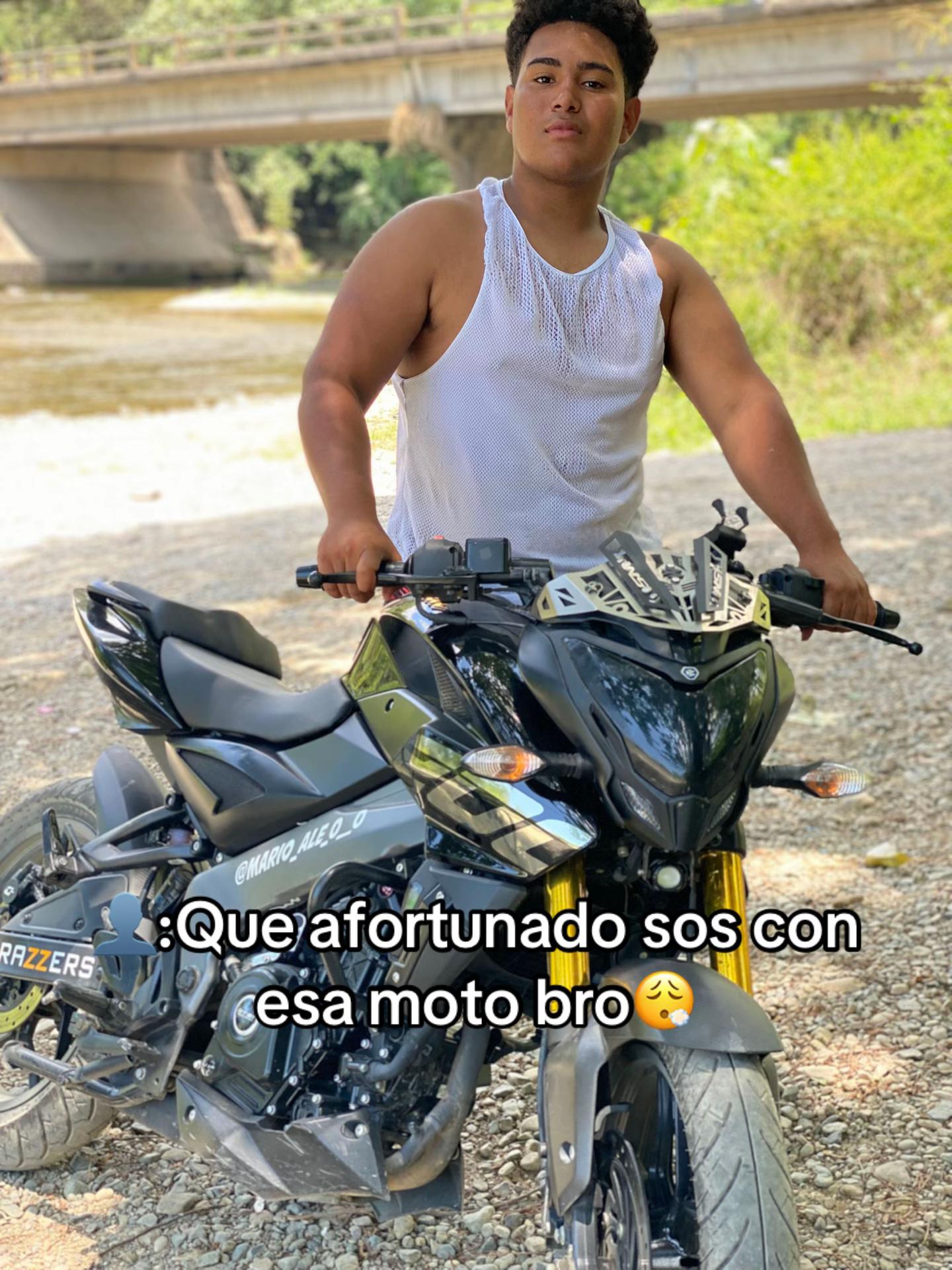 @Alejandro24🖤