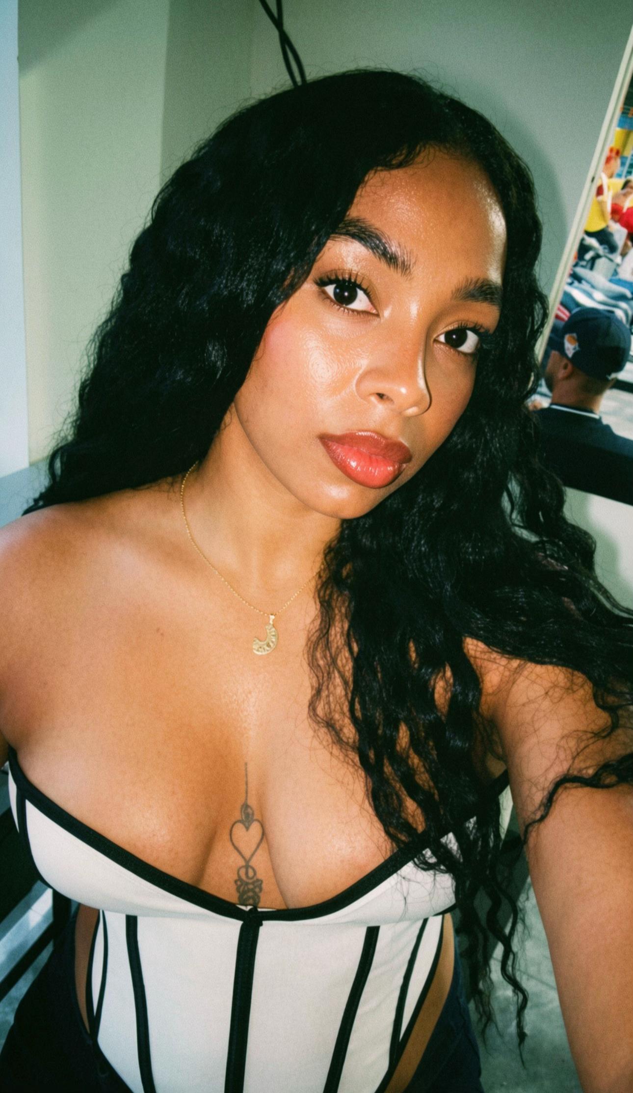 @Emy 🦋