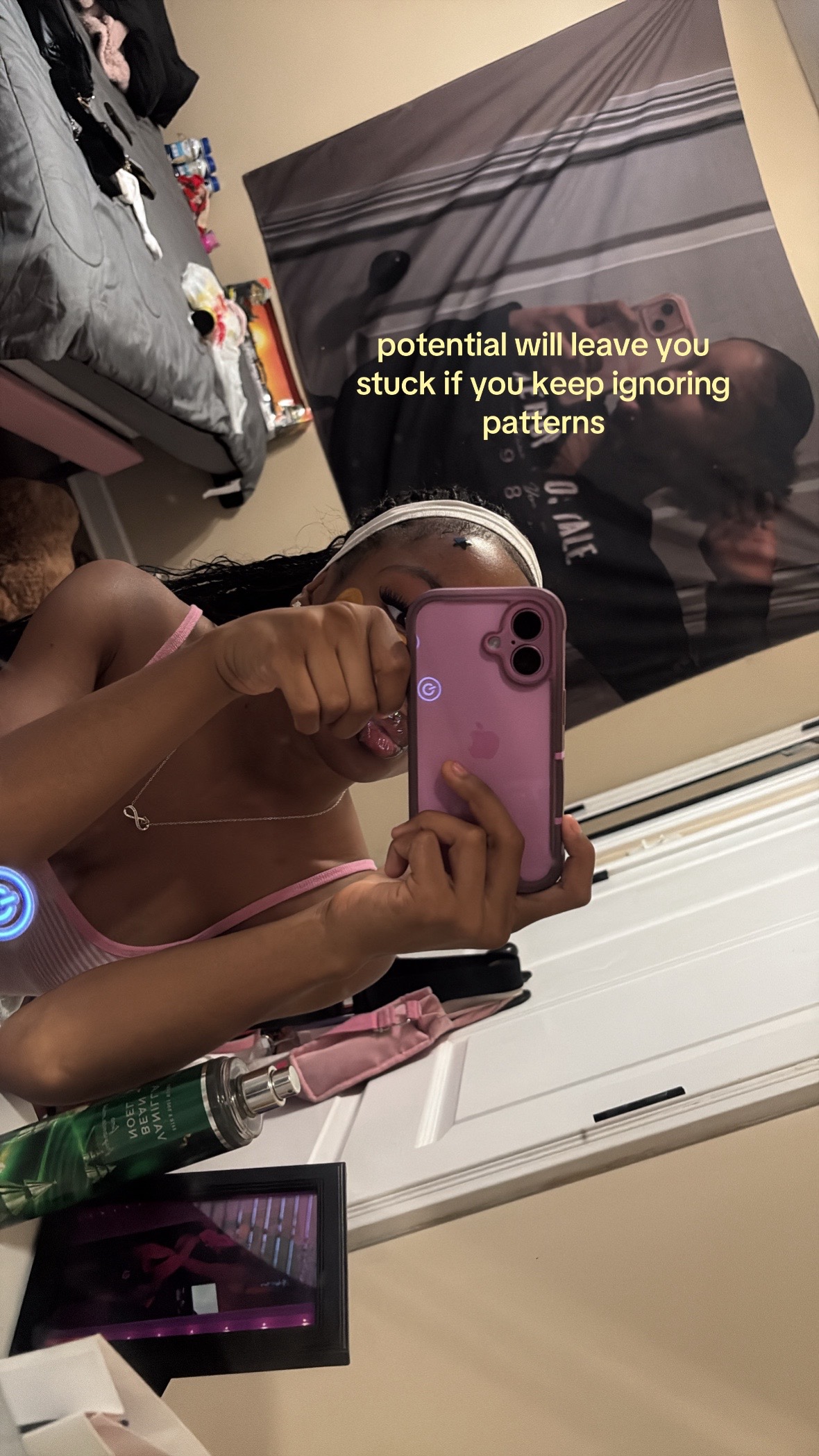 @justasexysadaquarius