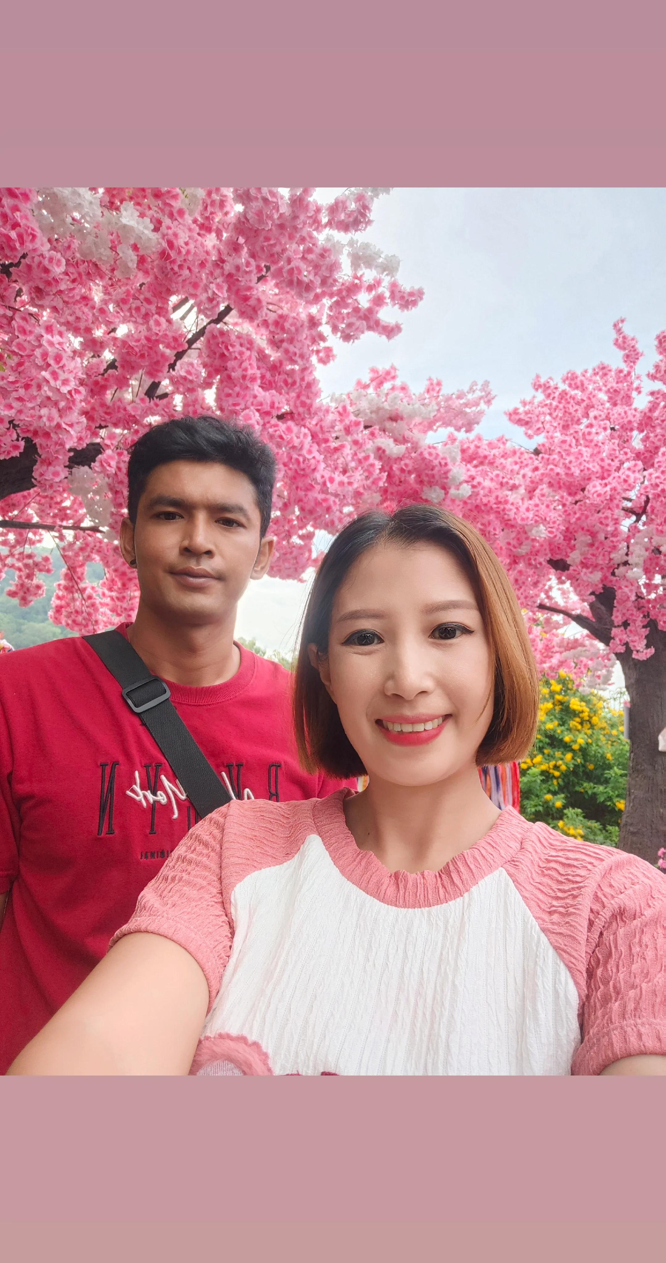 @ฟ้าใส😍😍สาวร้อยเอ็ด