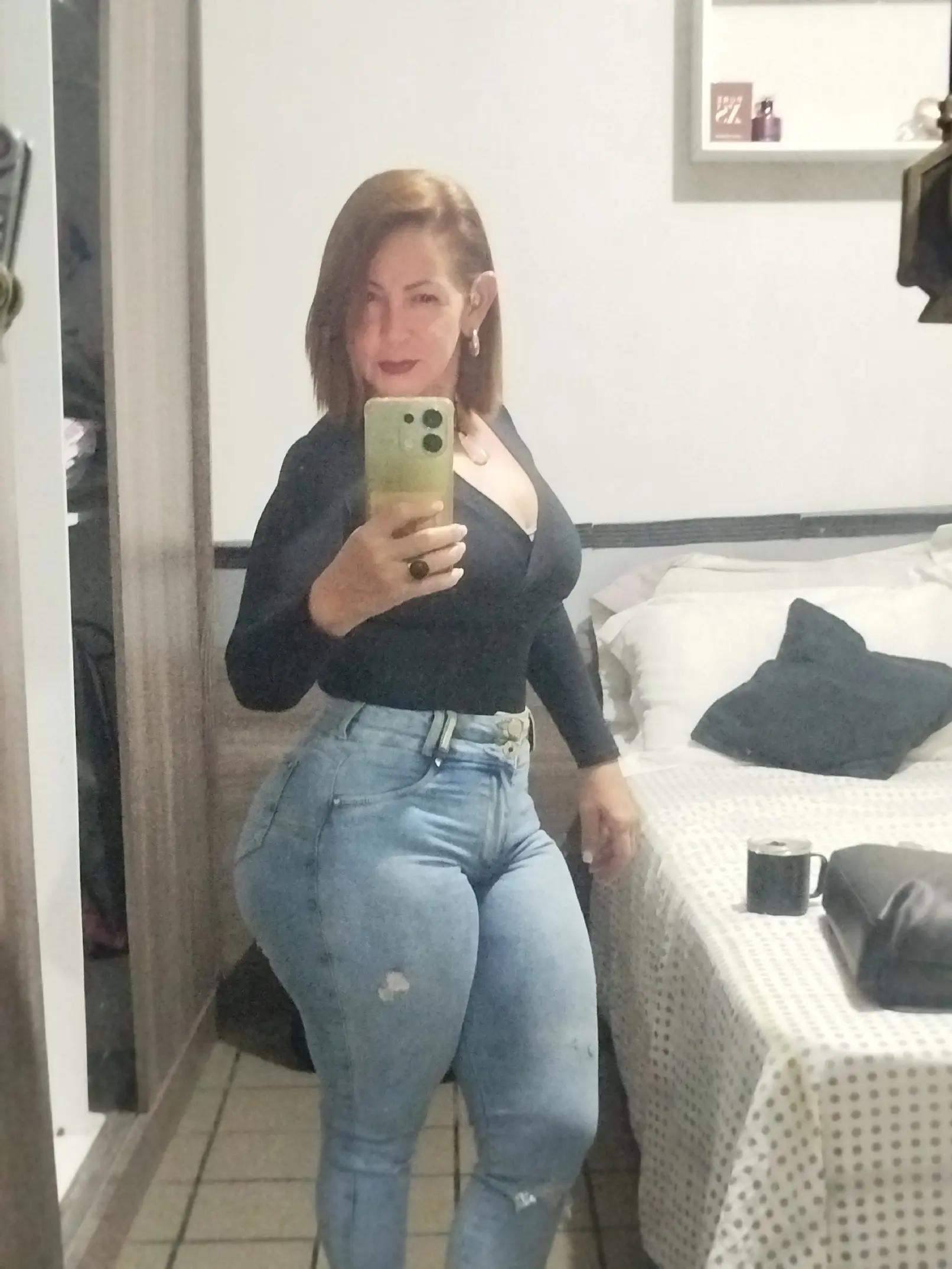 @suzycleiaferreira
