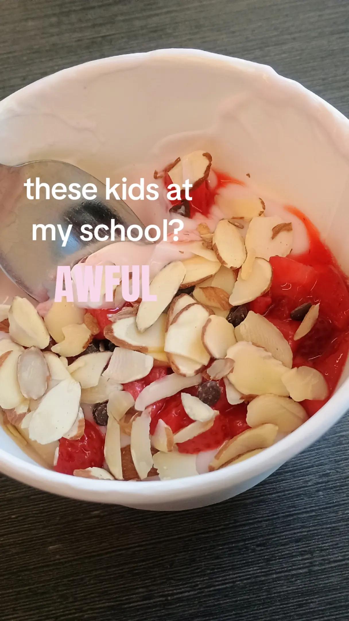 @🍎