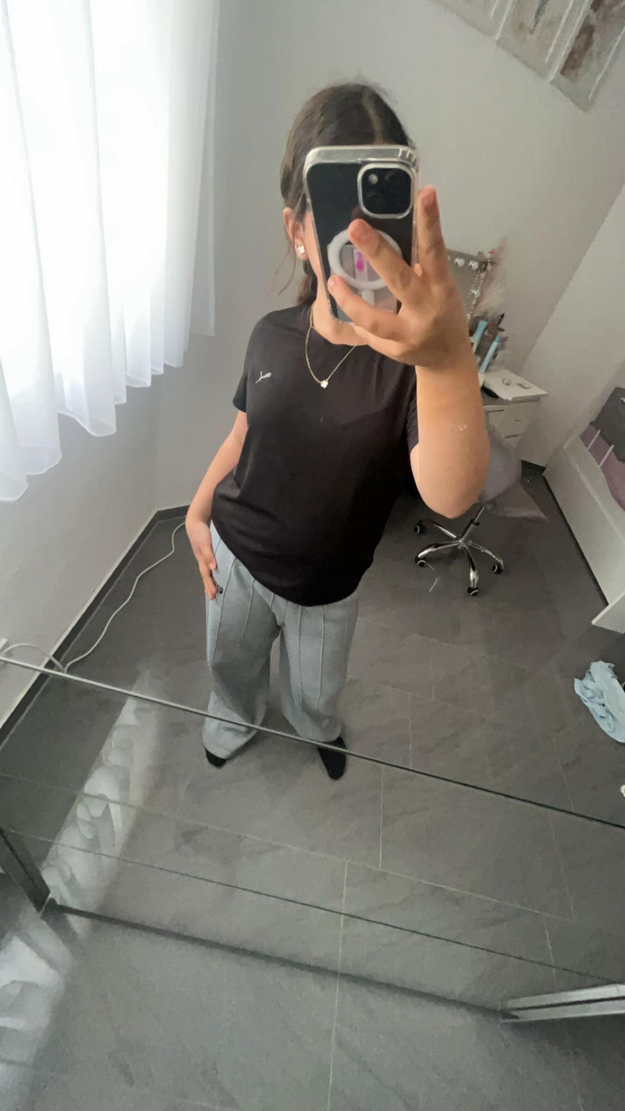 @𝐋𝐞𝐨𝐧𝐢𝐞