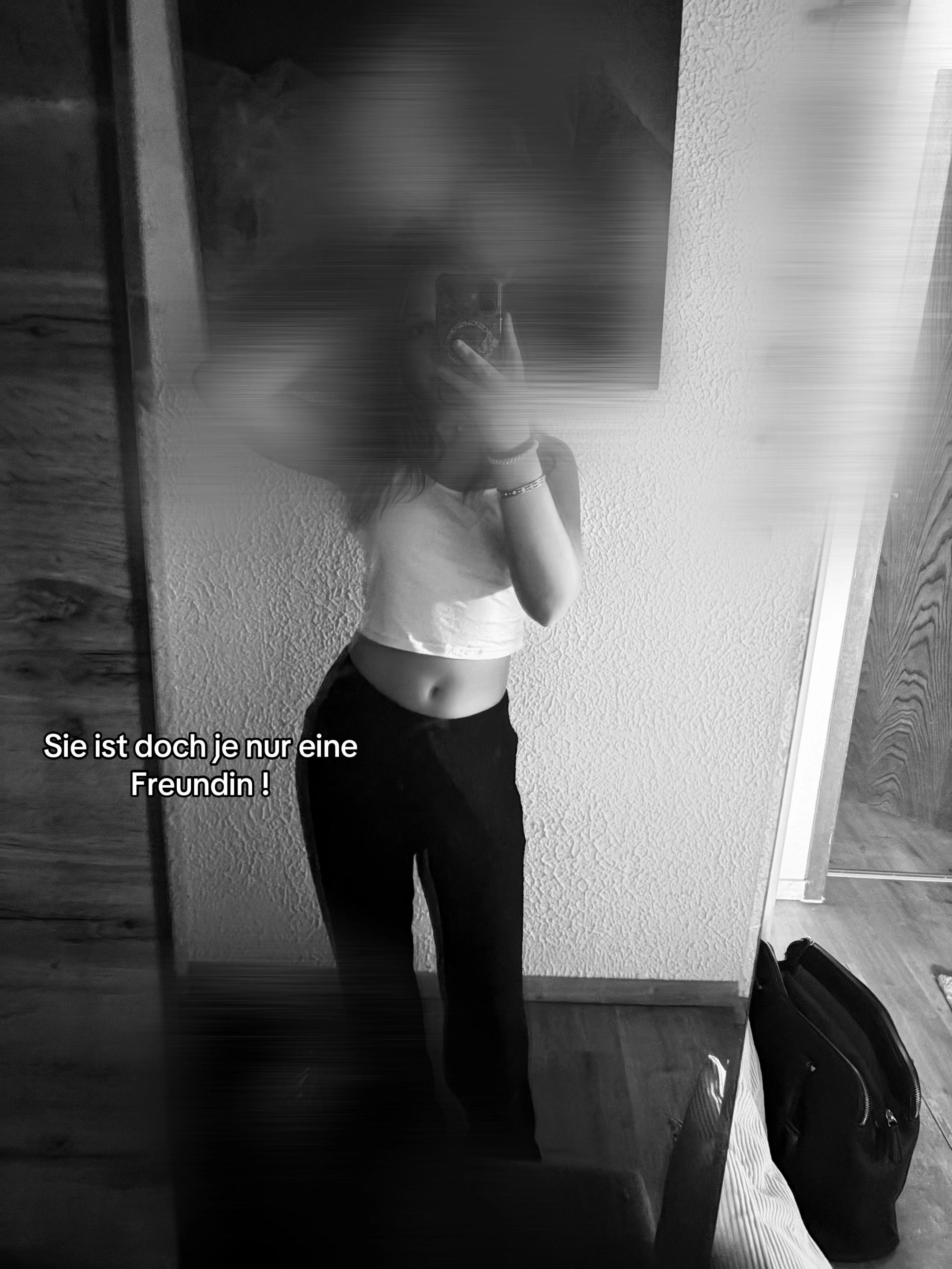 @emyliz101