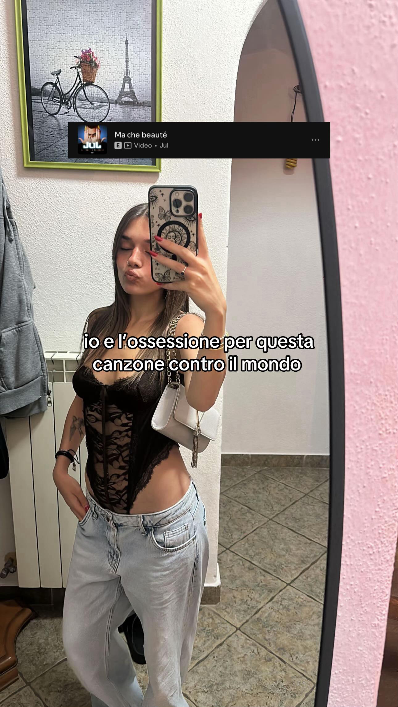 @monica