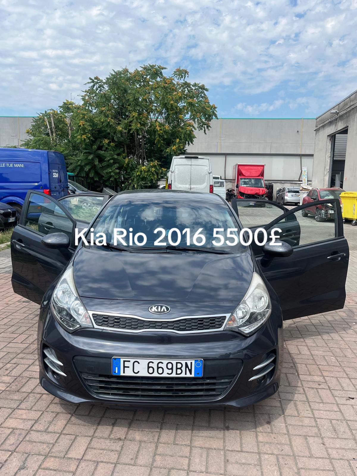 @Pakauto srls