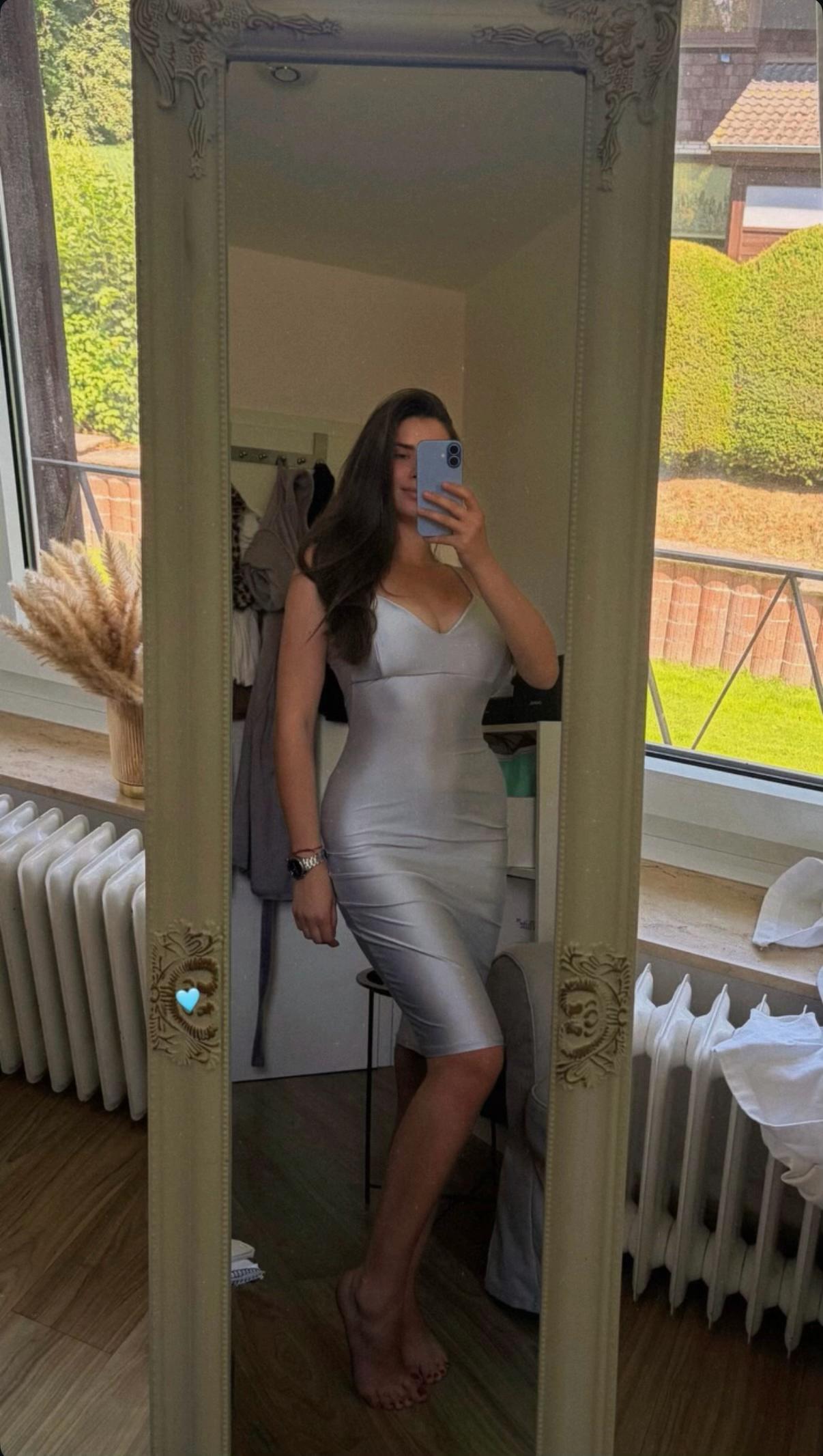 @Valerija