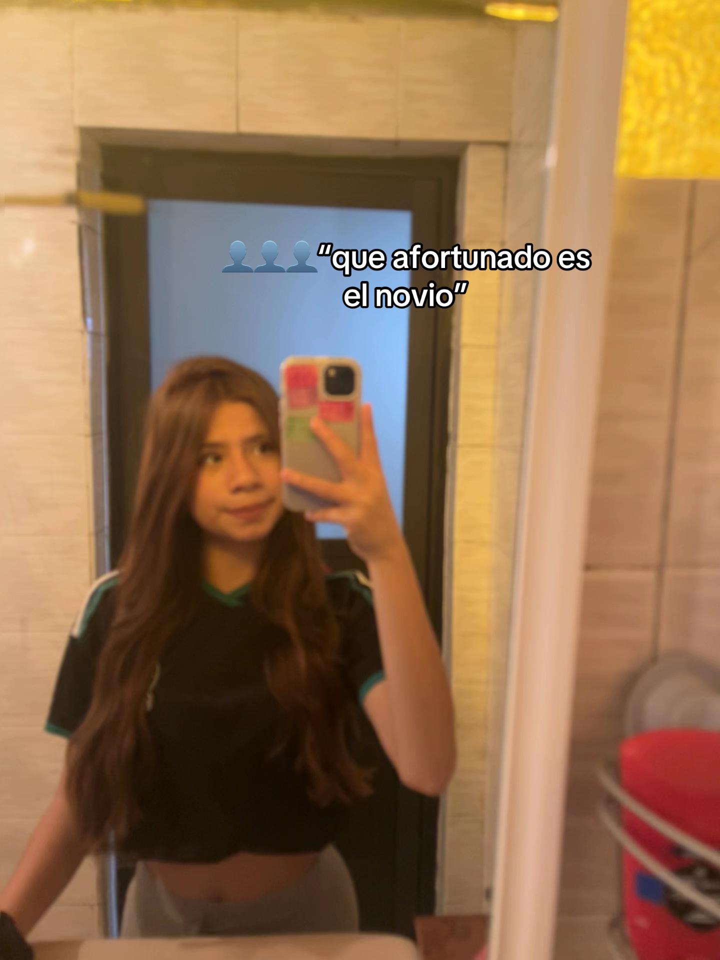 @𝒦.