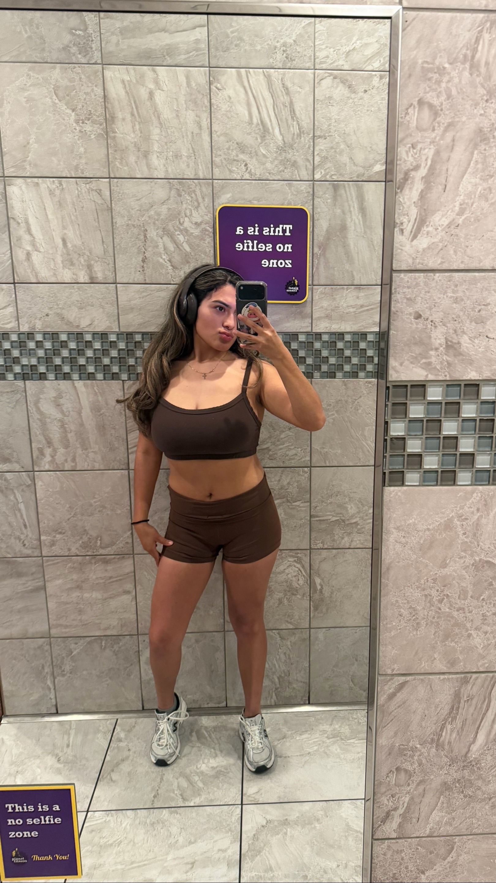 @T🦭