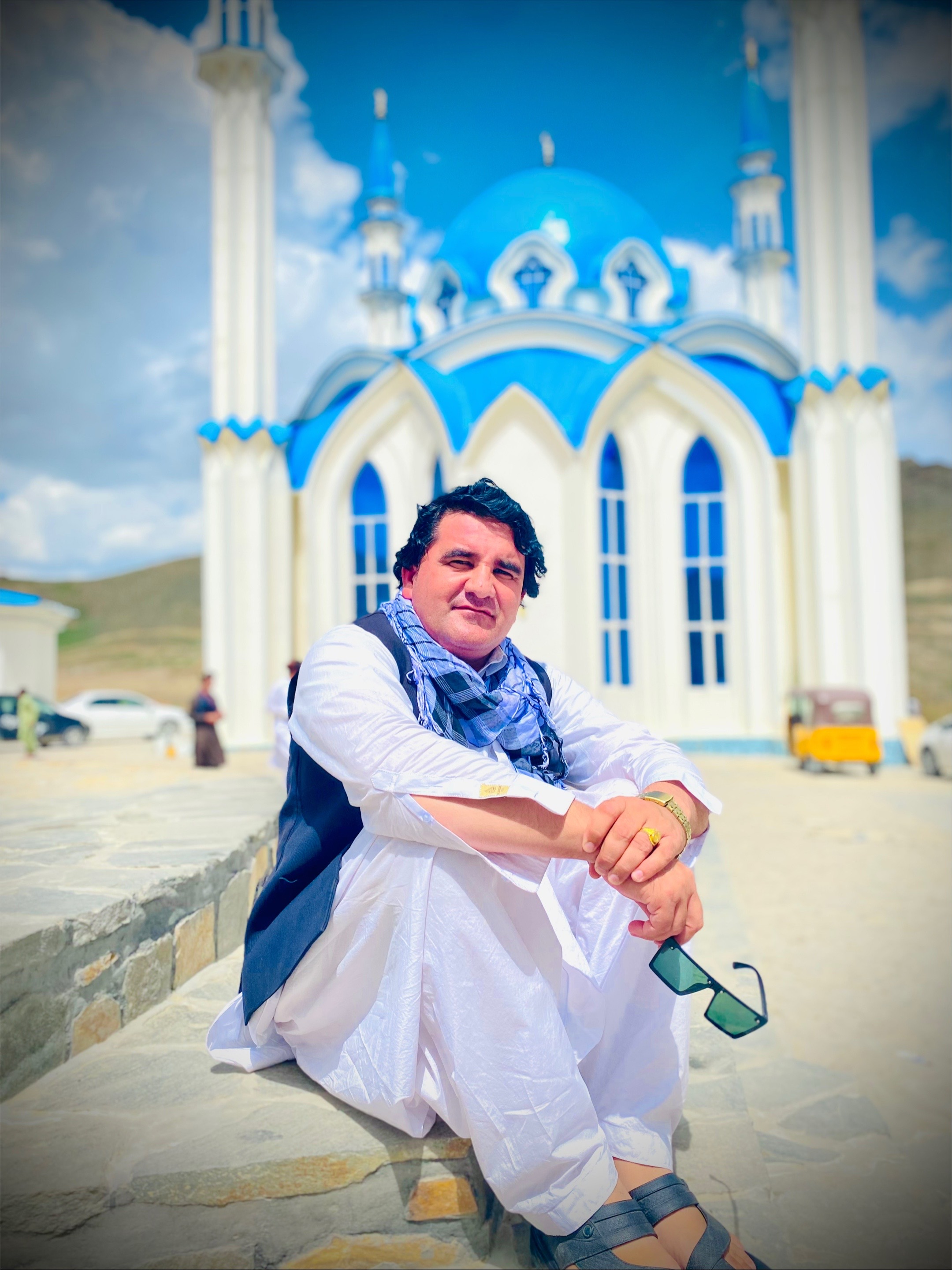 @Almar Khan