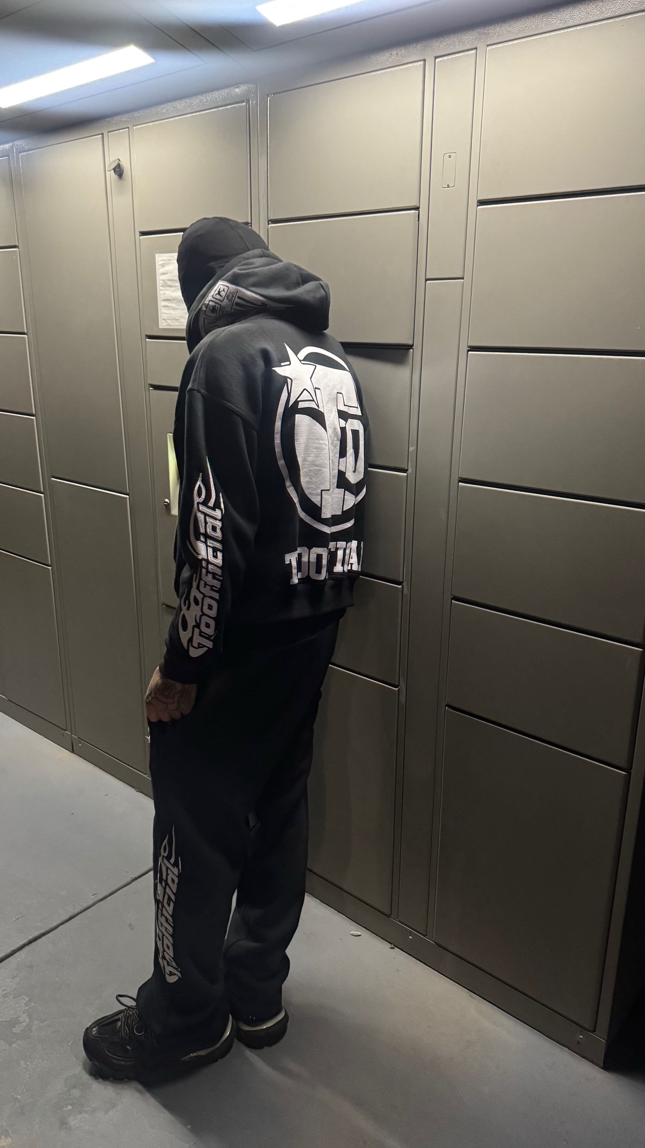 @TOOFFICIAL