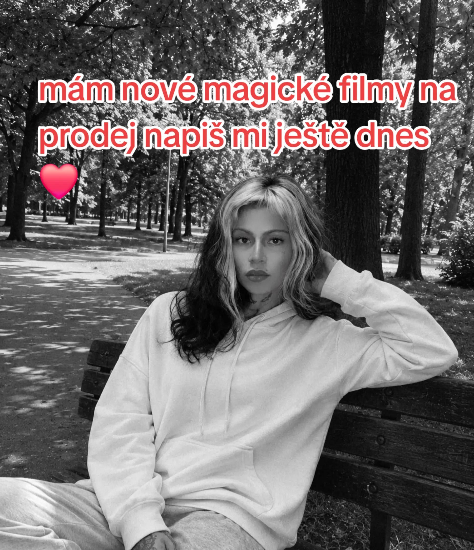 @SandraCZ🇨🇿