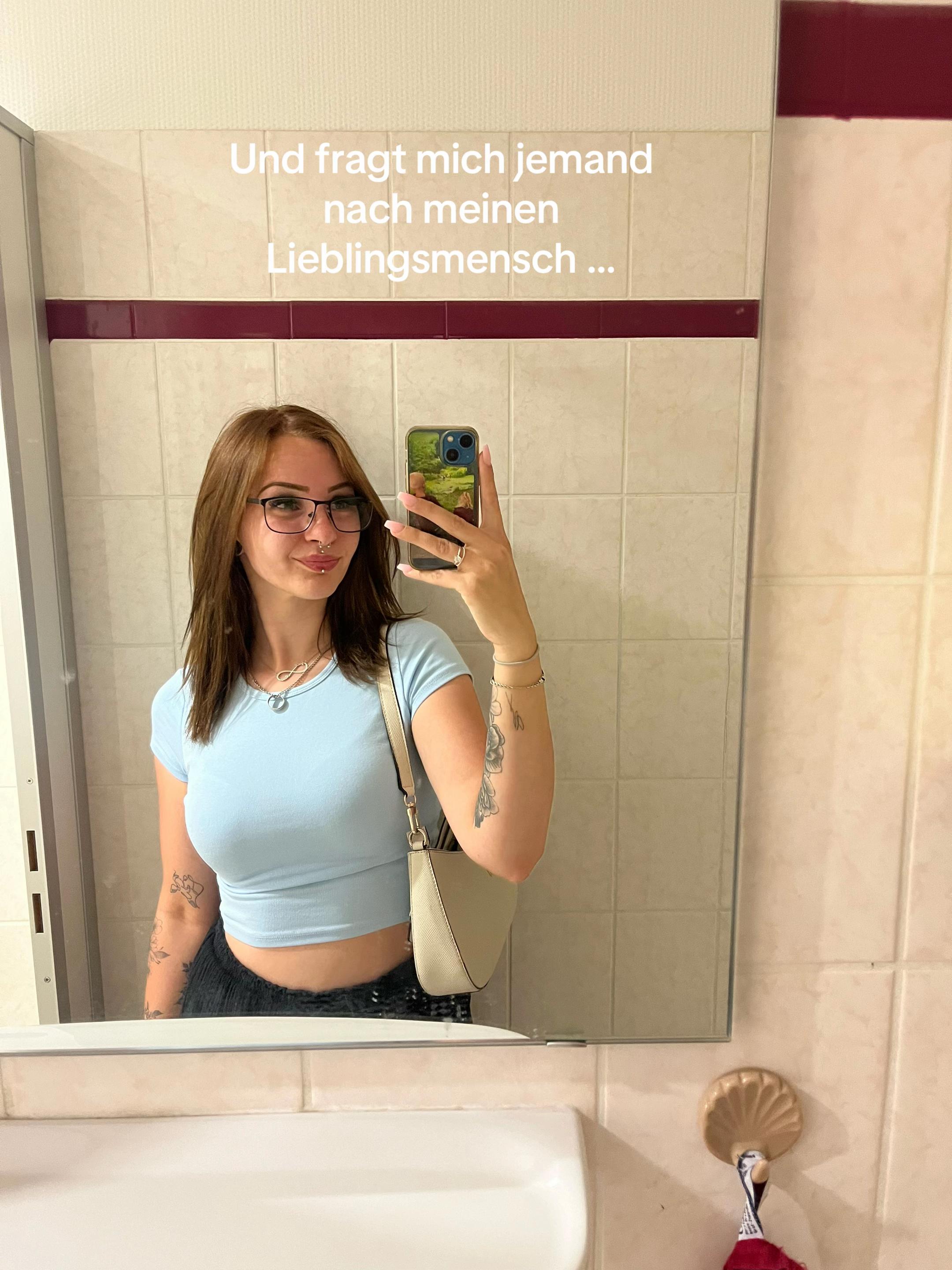 @Anna🦋