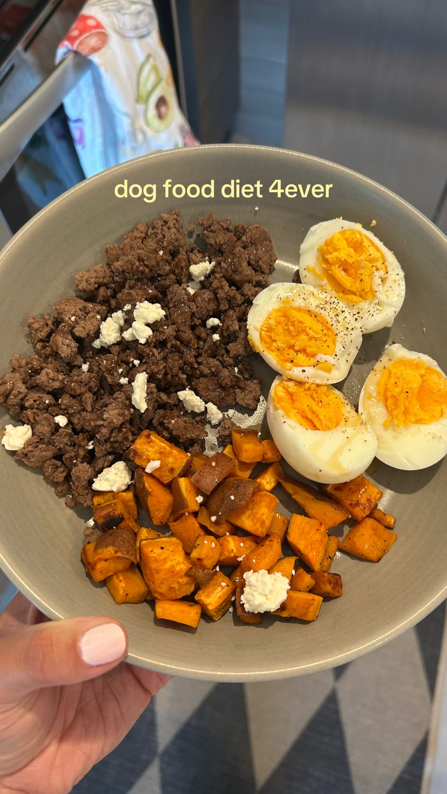 @taycrums