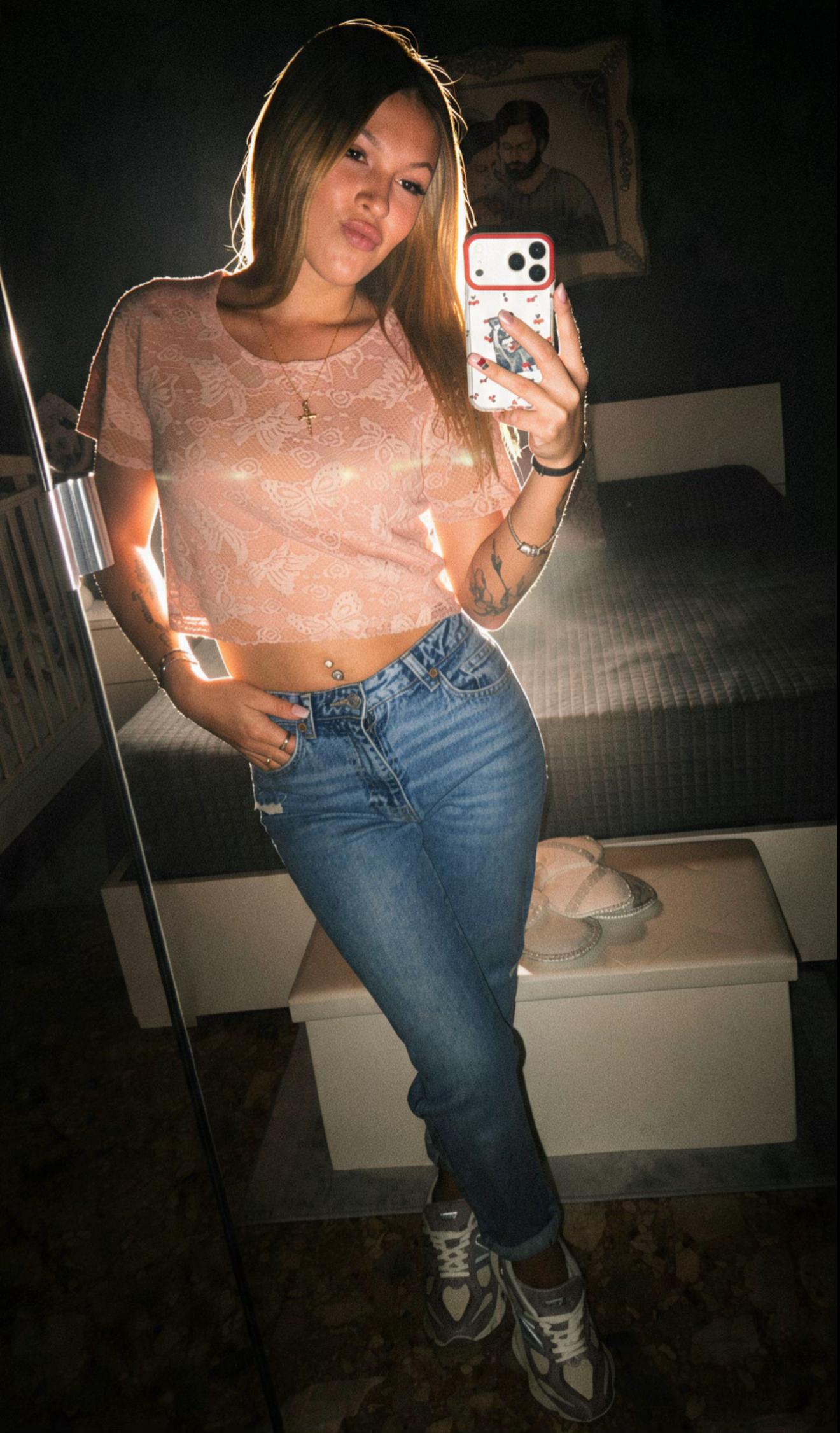 @R.M 🤍✨