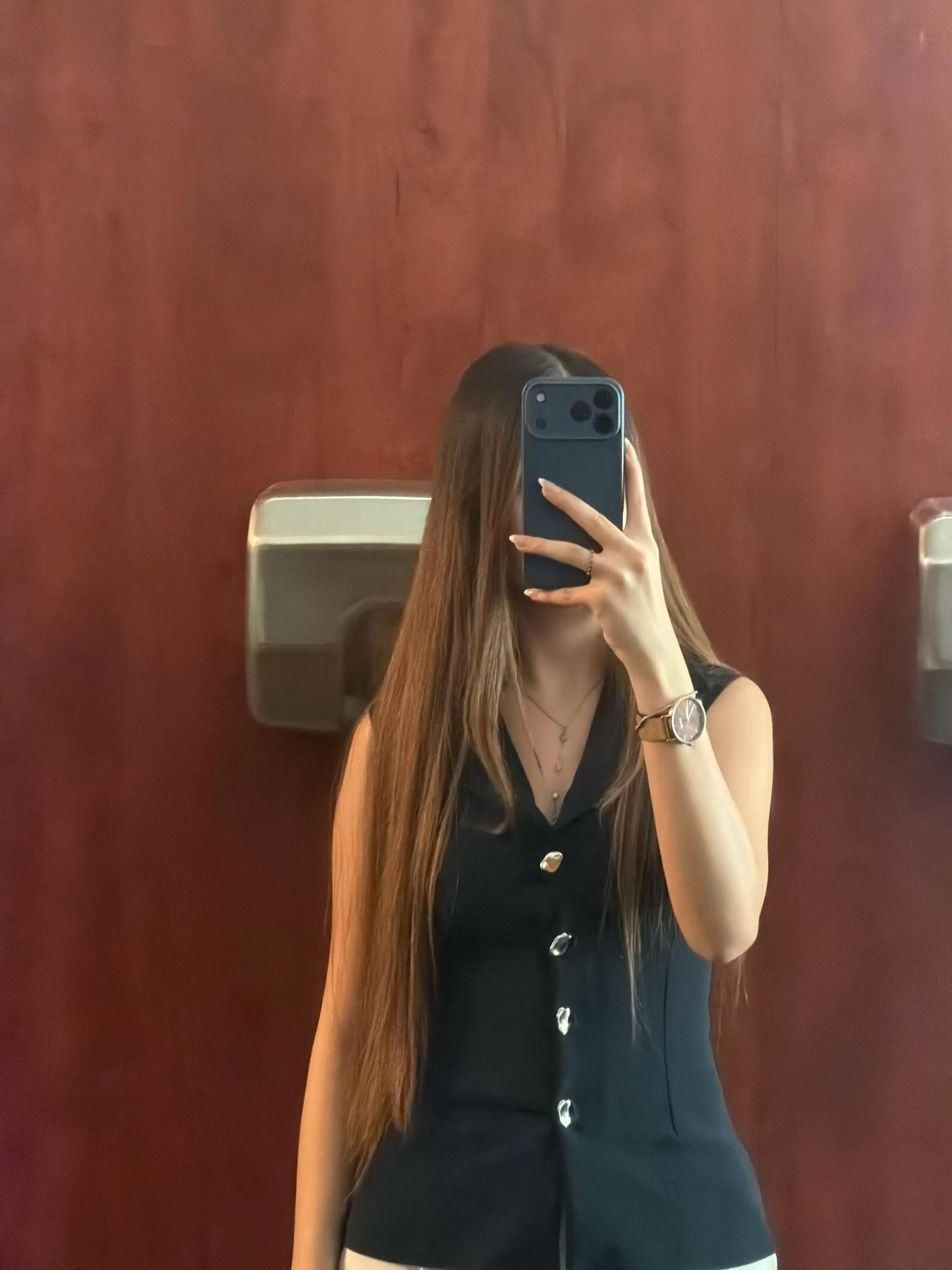 @Eysn