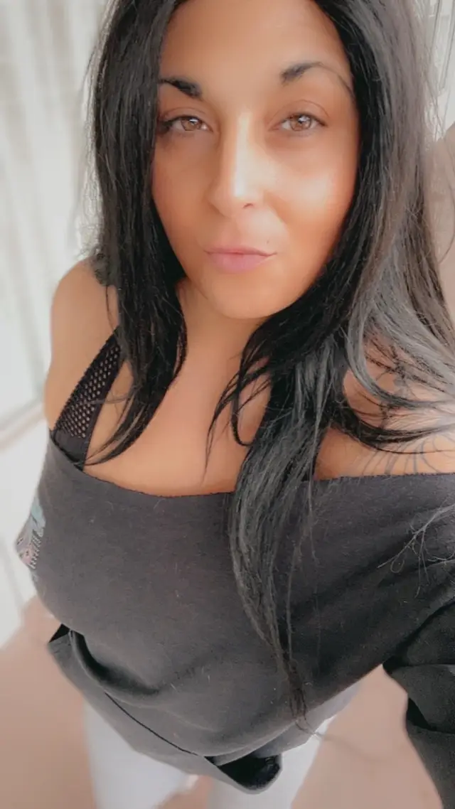 @SammieMariee23