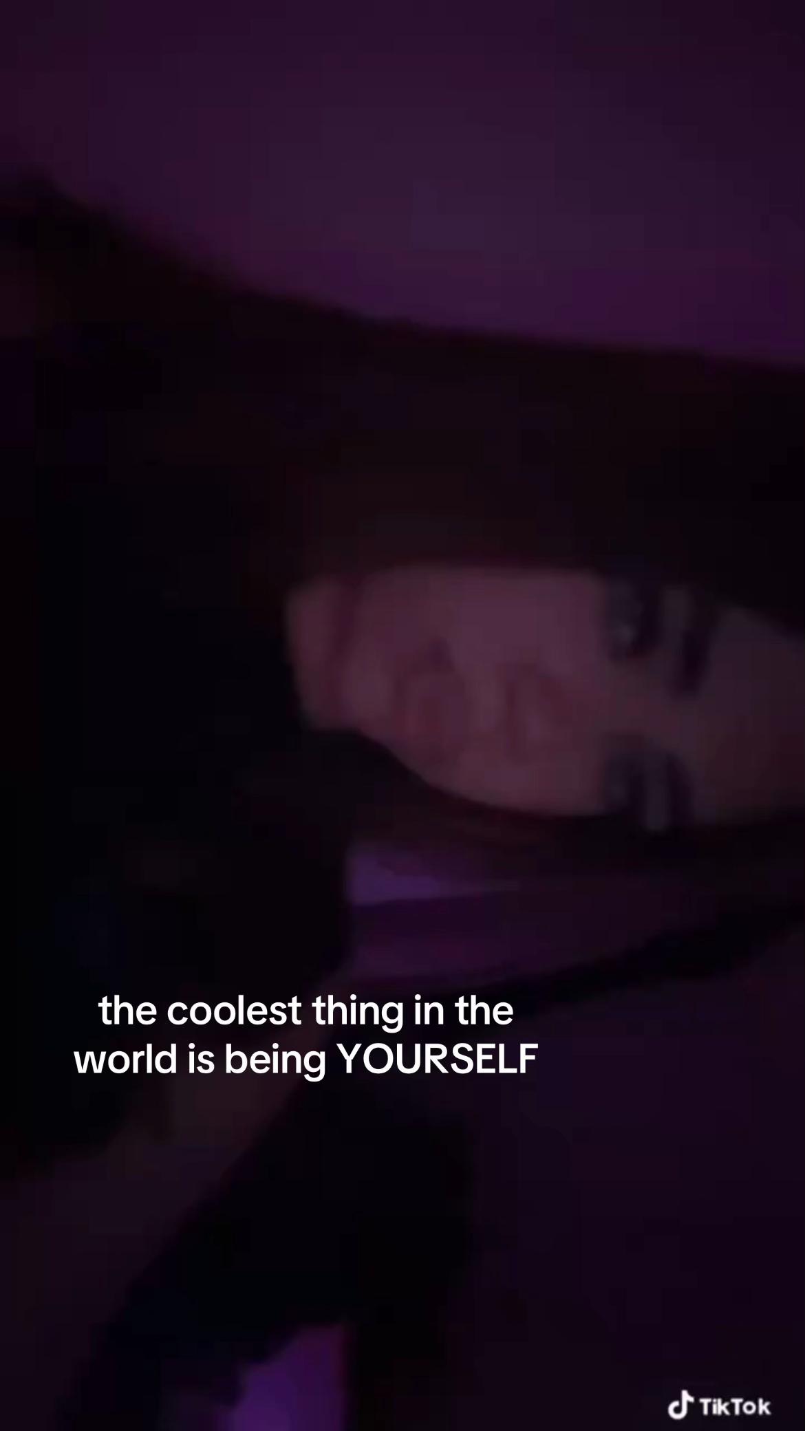 @🌑