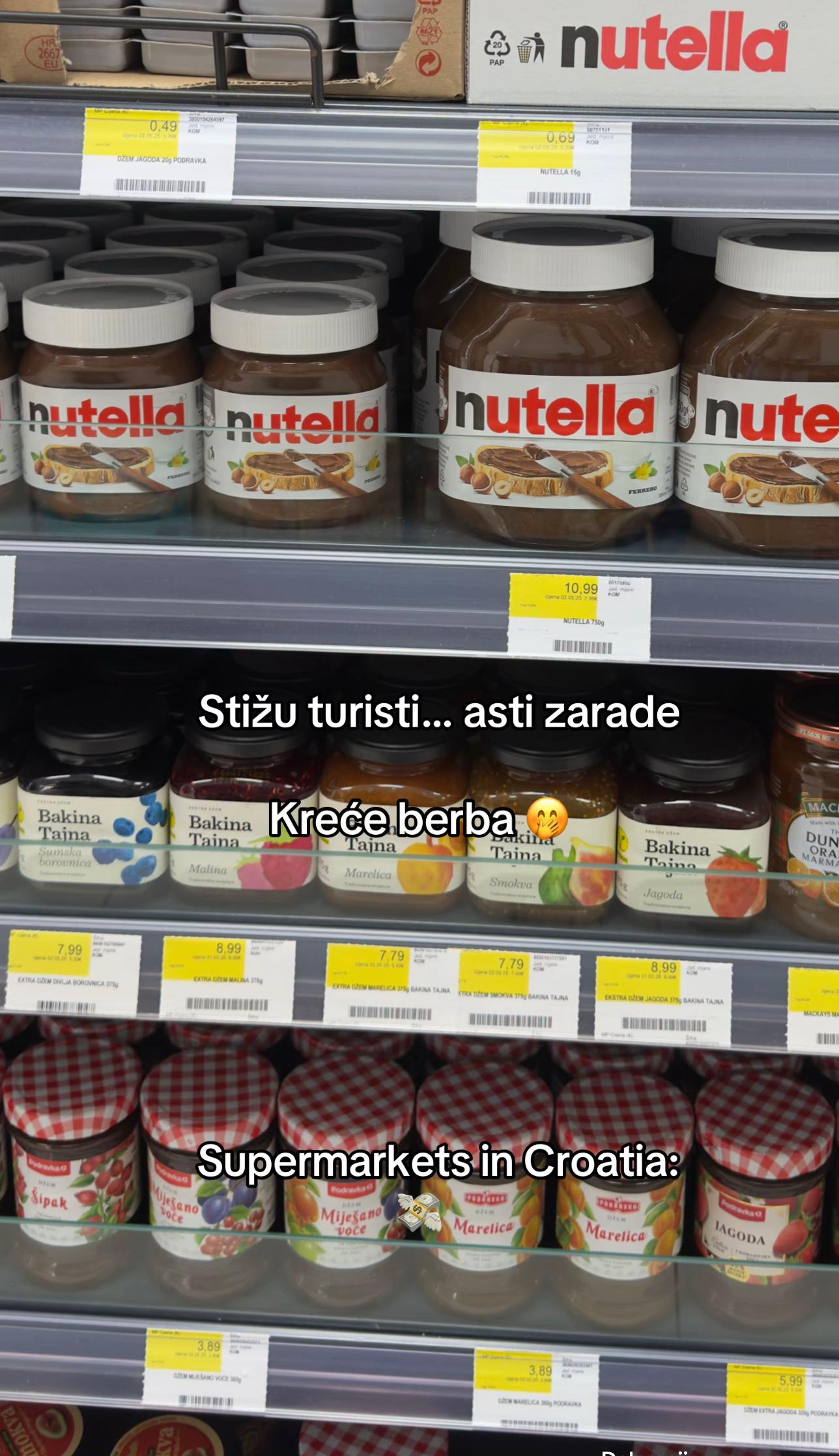 @🙋🏻&zwj;♀️ Hercegovka