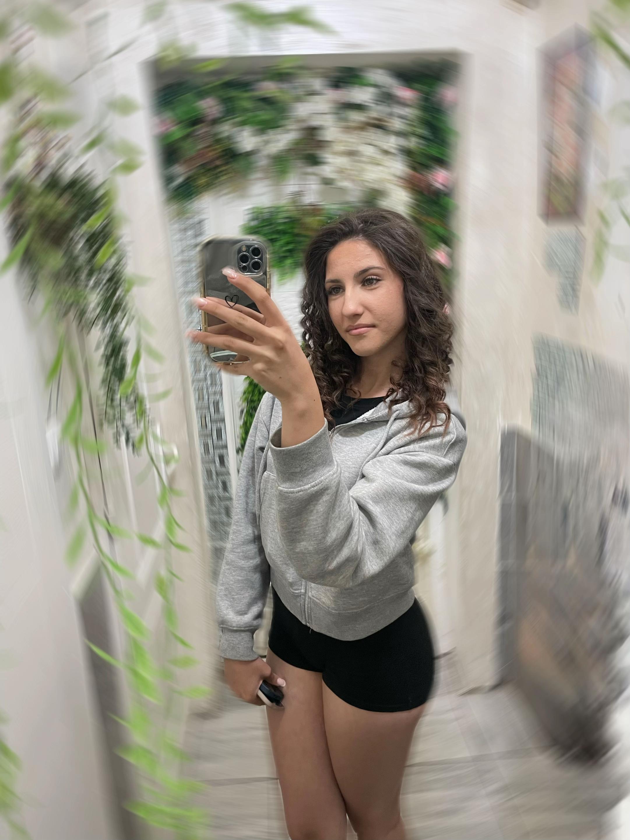 @🪐
