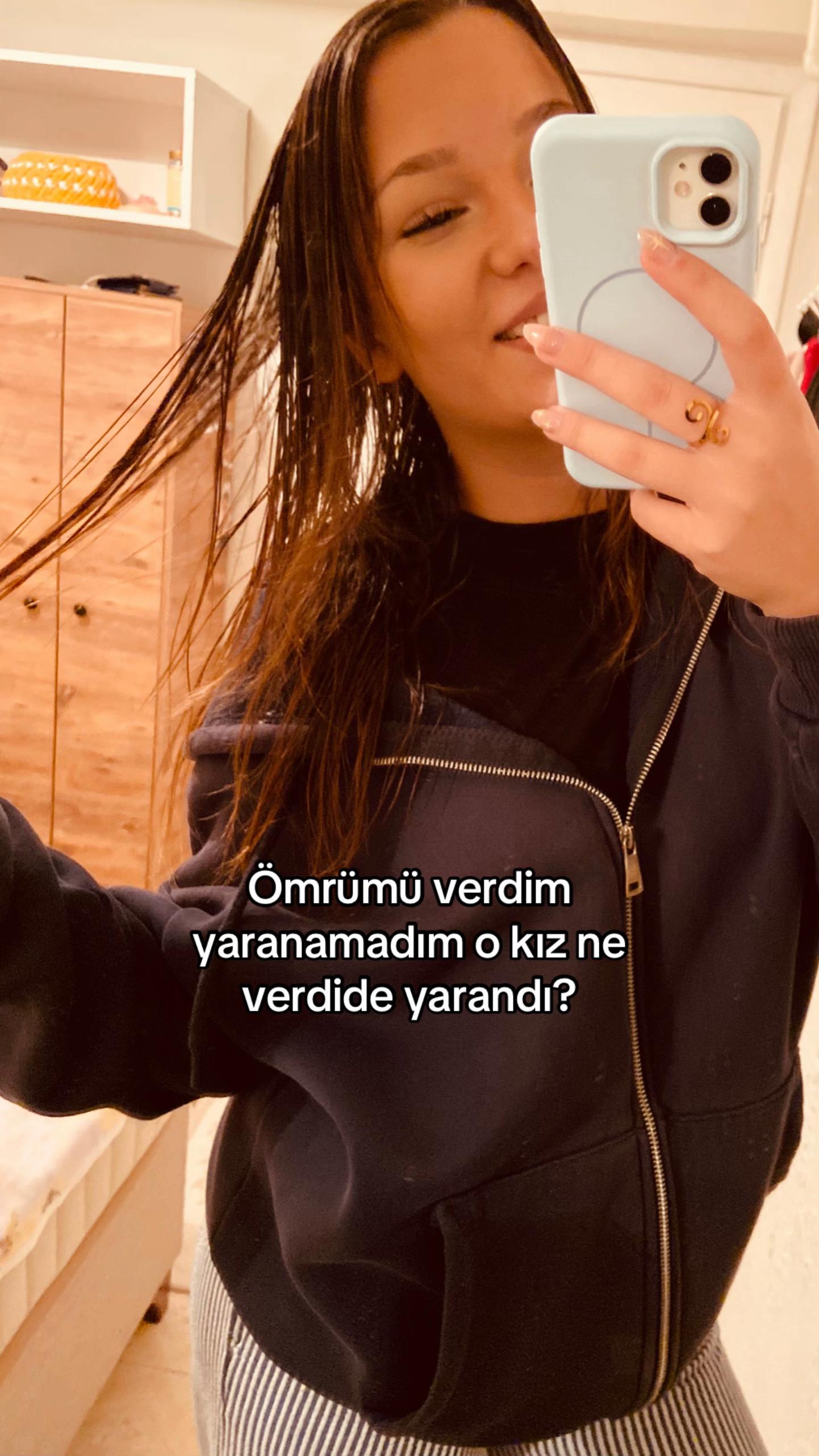 @Sude Sönmez