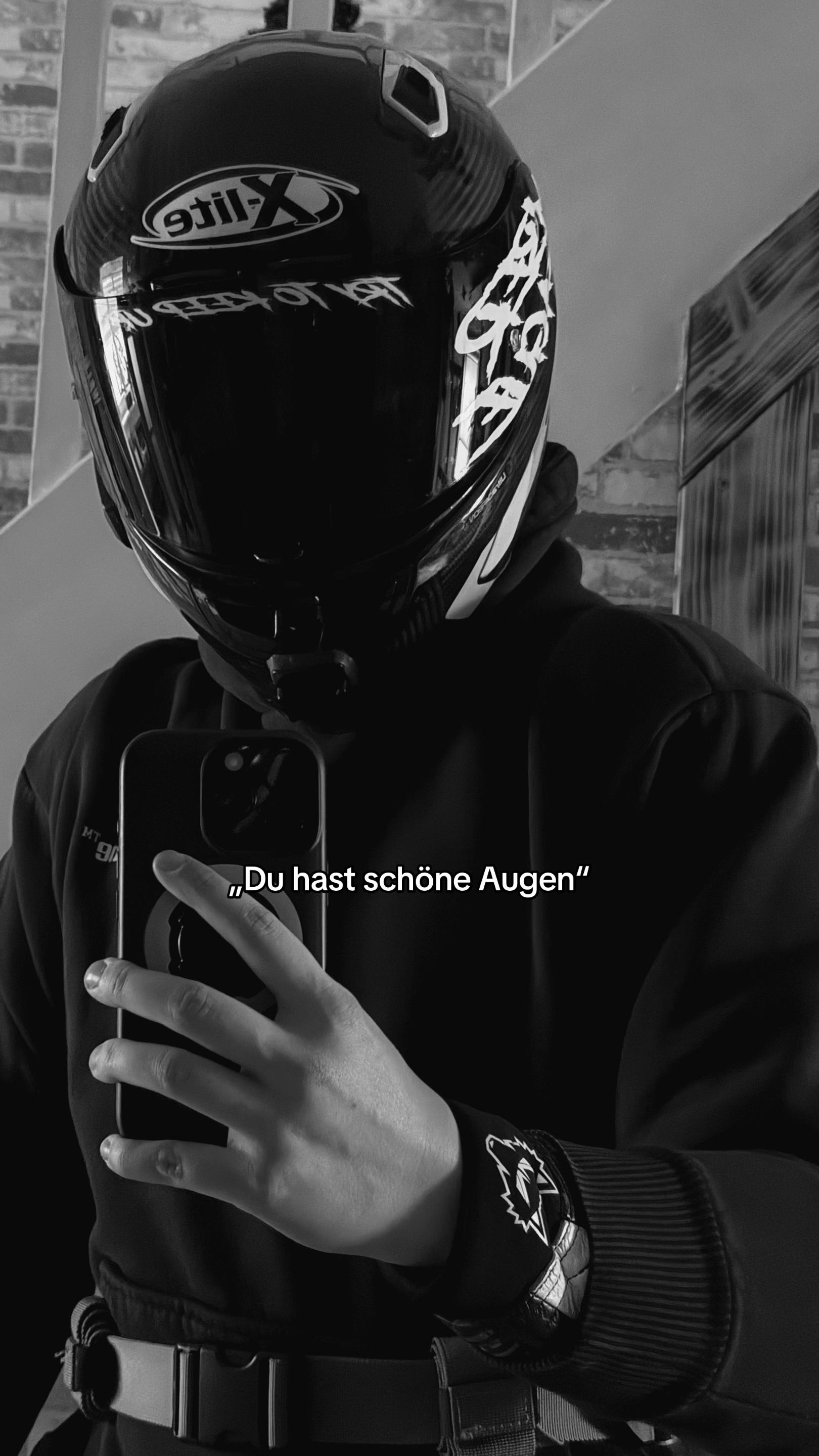 @die mit der 790๐ฆ๐ฅ