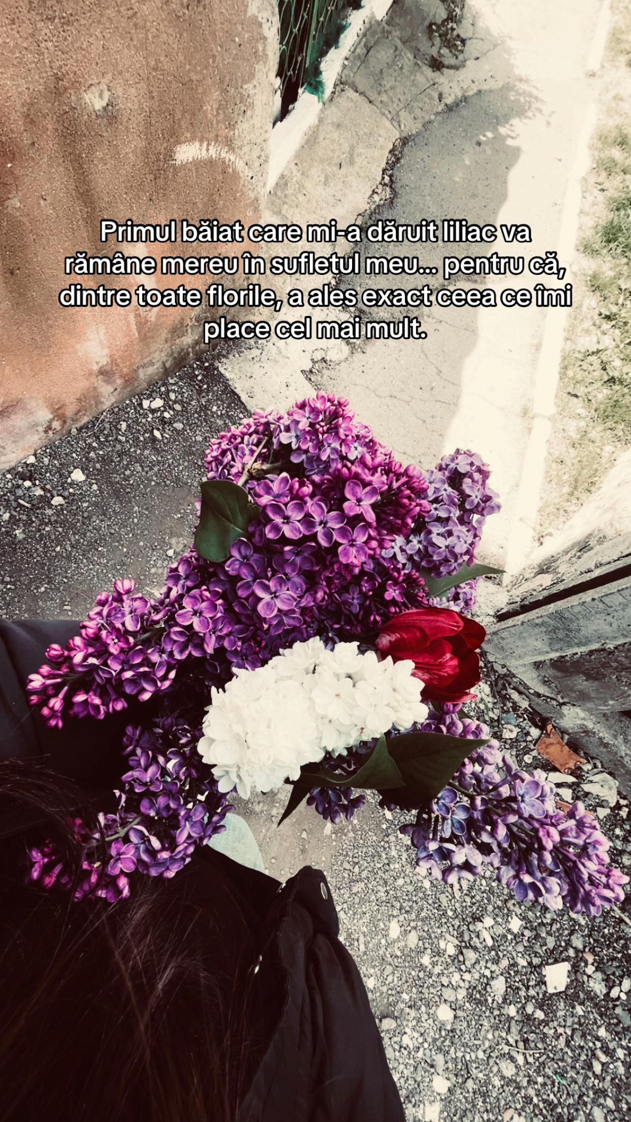 @🖤