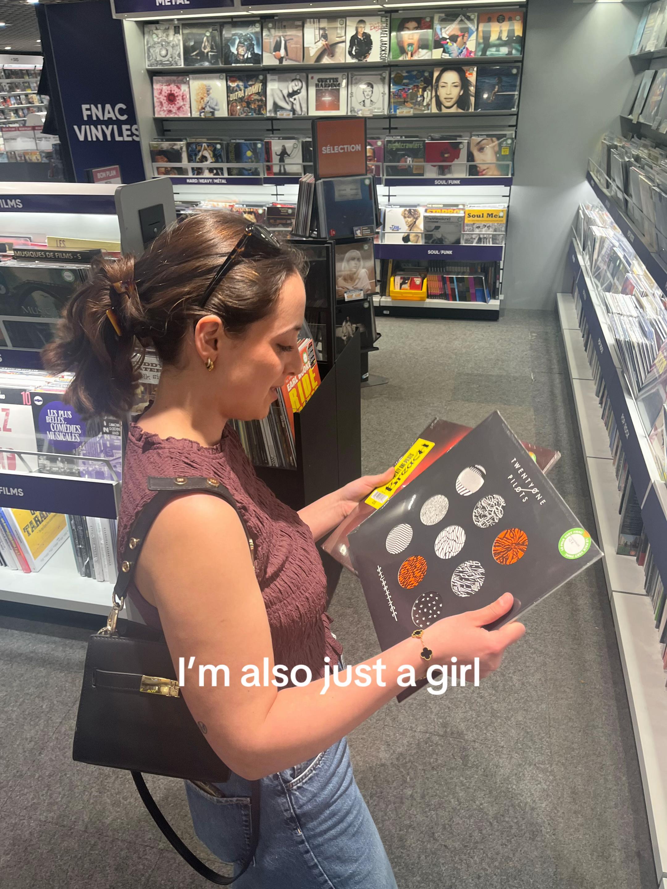 @Emmeuh🏎️🎭🎤