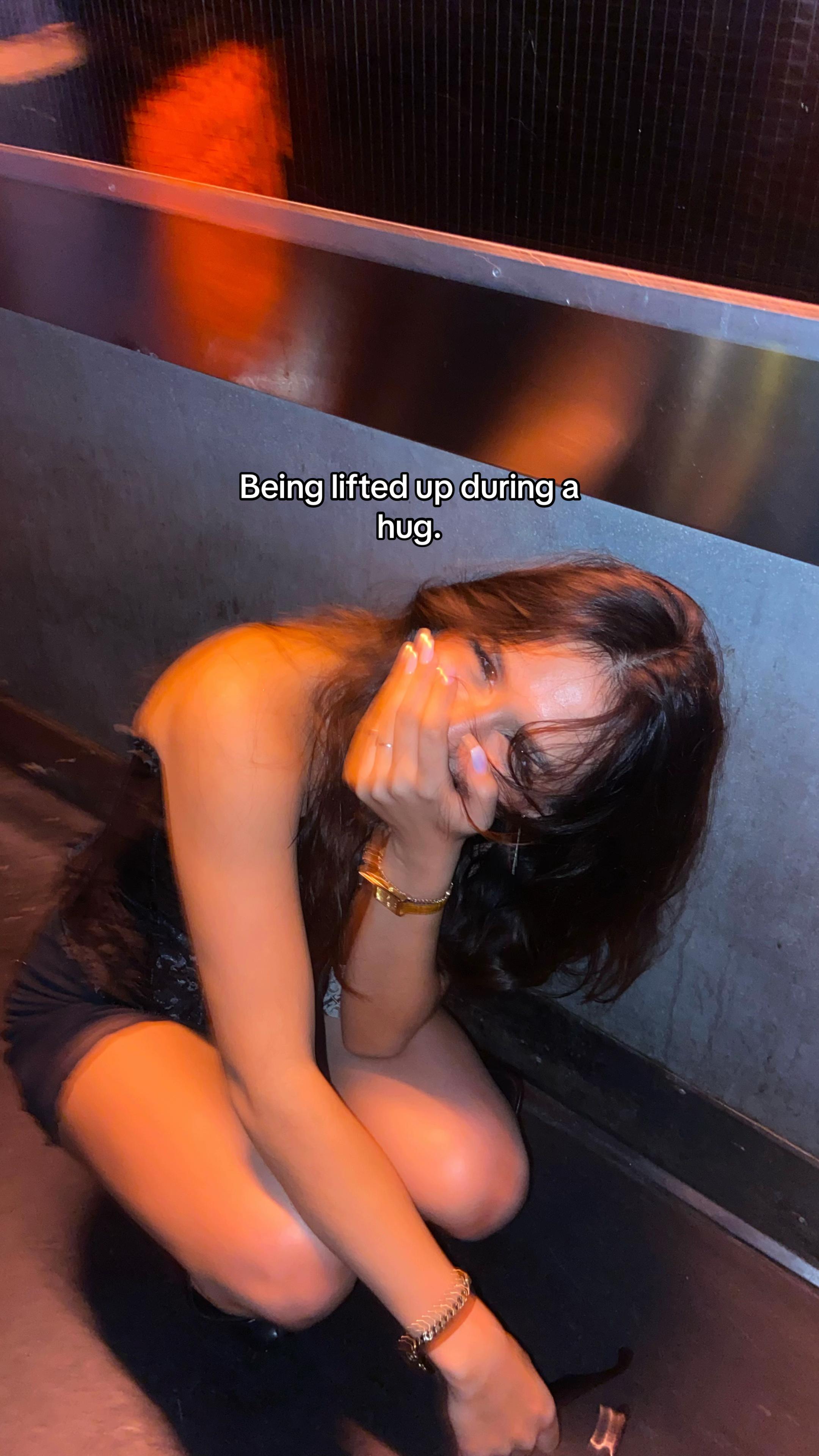 @Bella