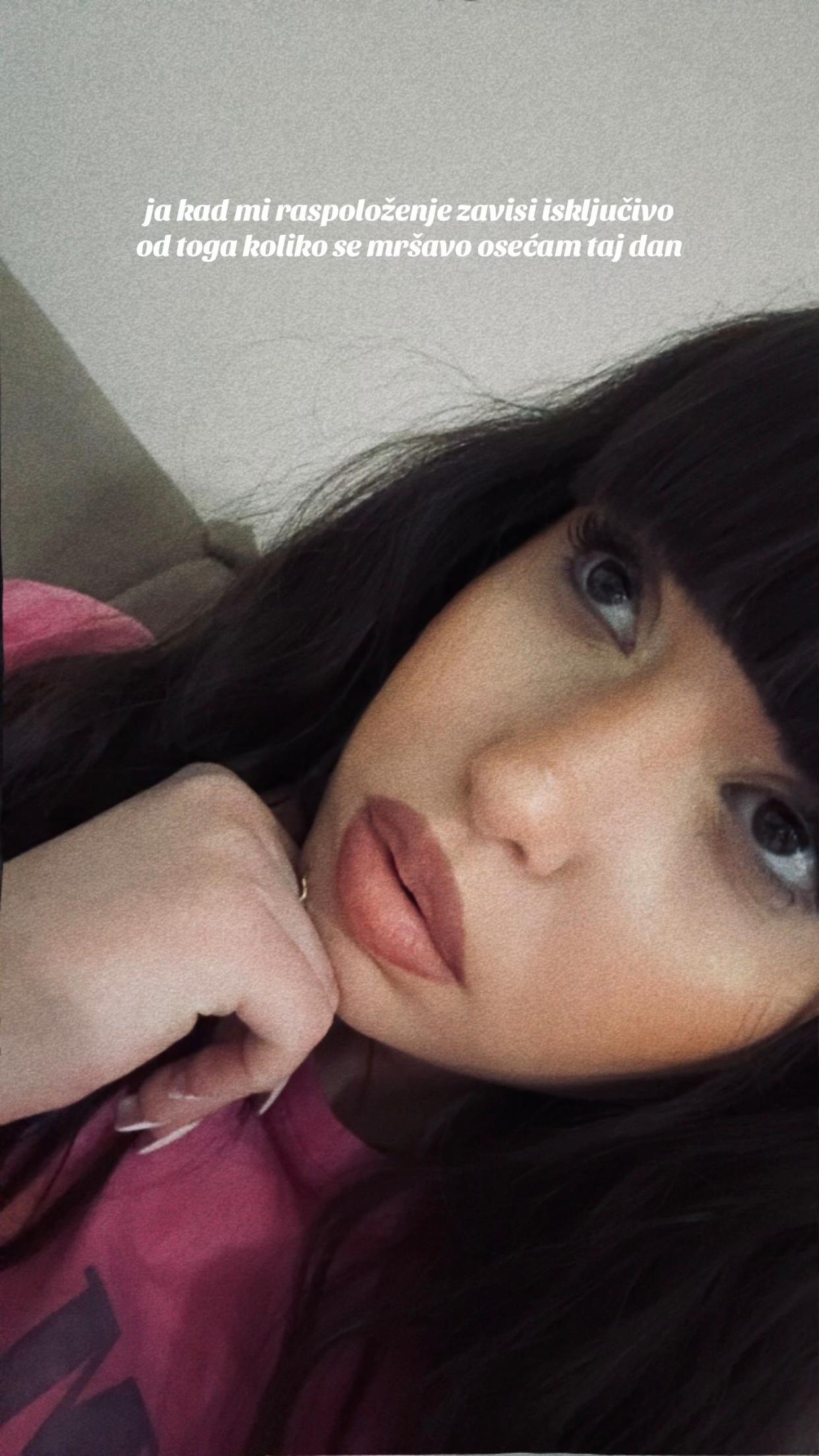 @isidora🌸