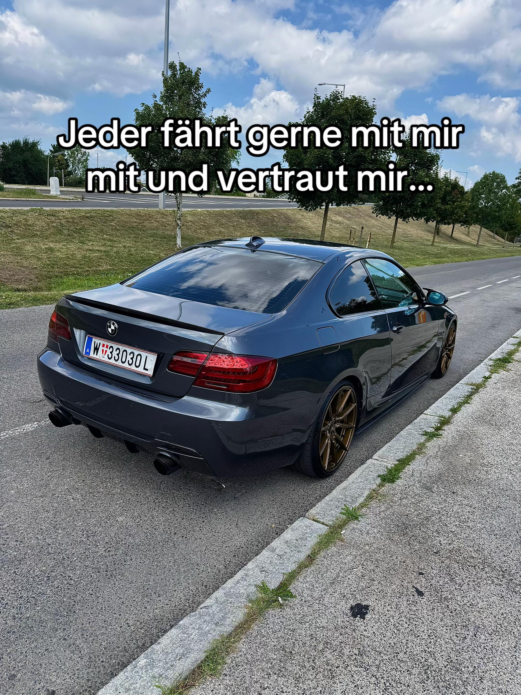 @sparkling_E92