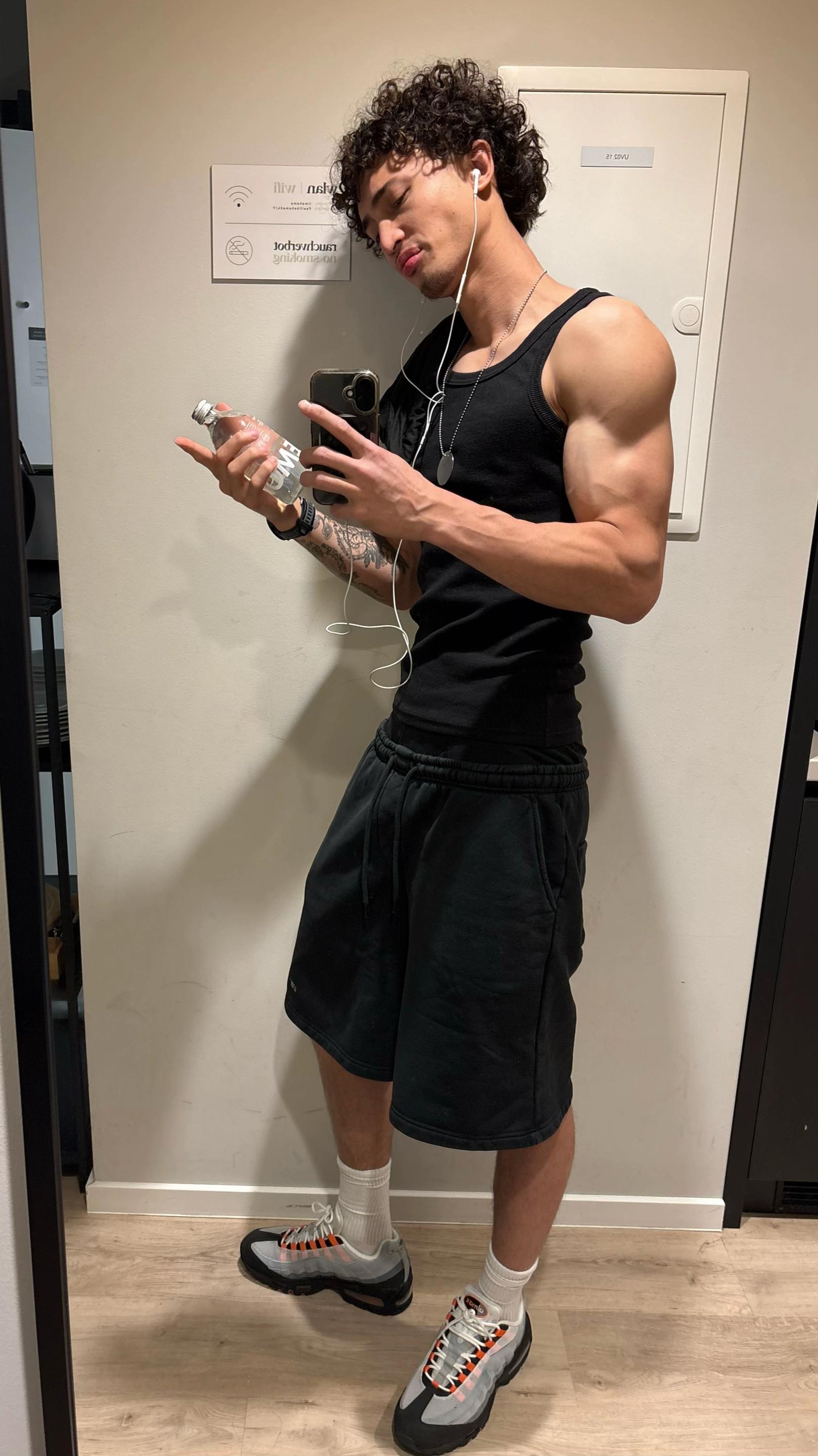 @PJ SRISŨK