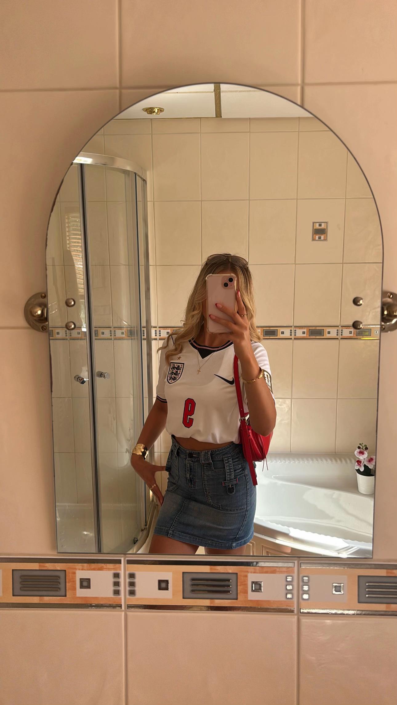 @Rebecca✨