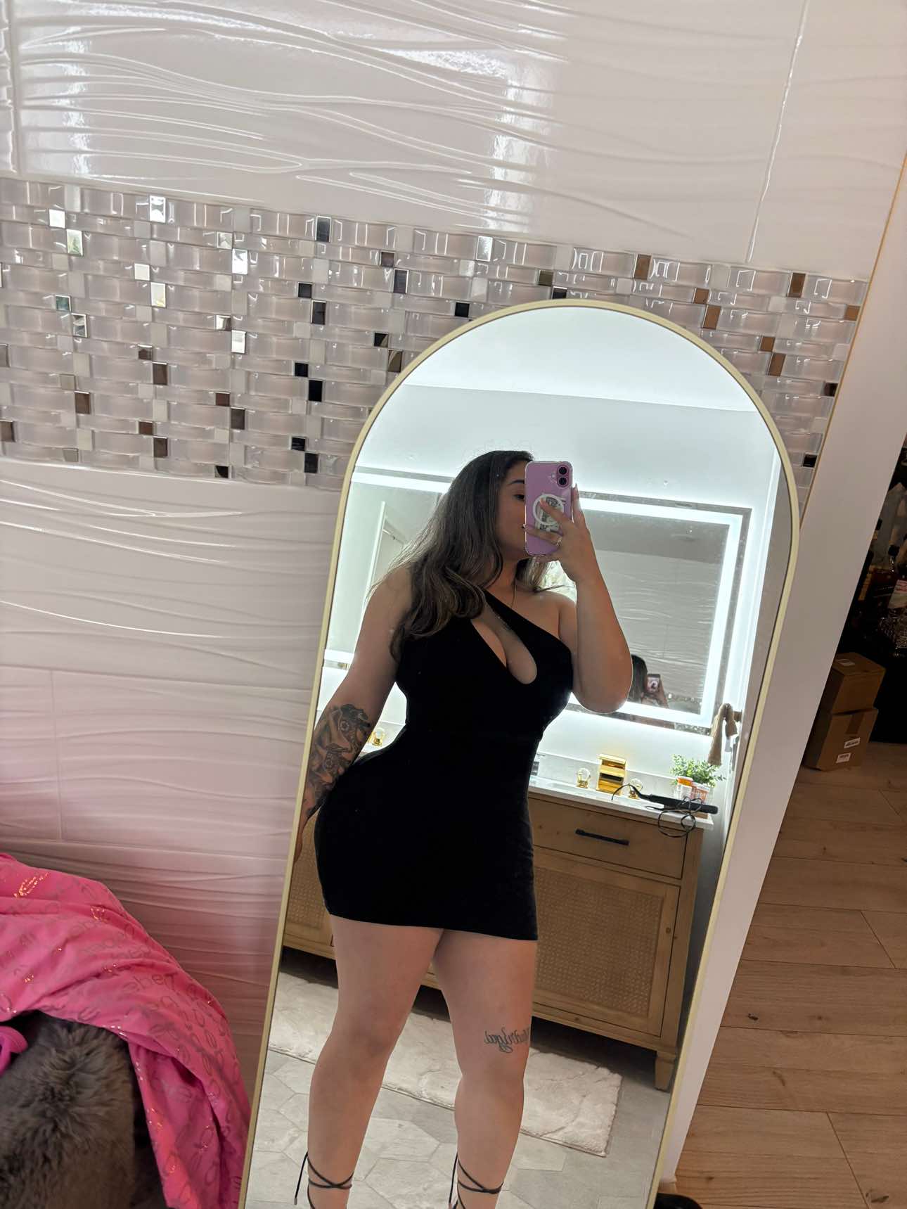 @Veee 🖤