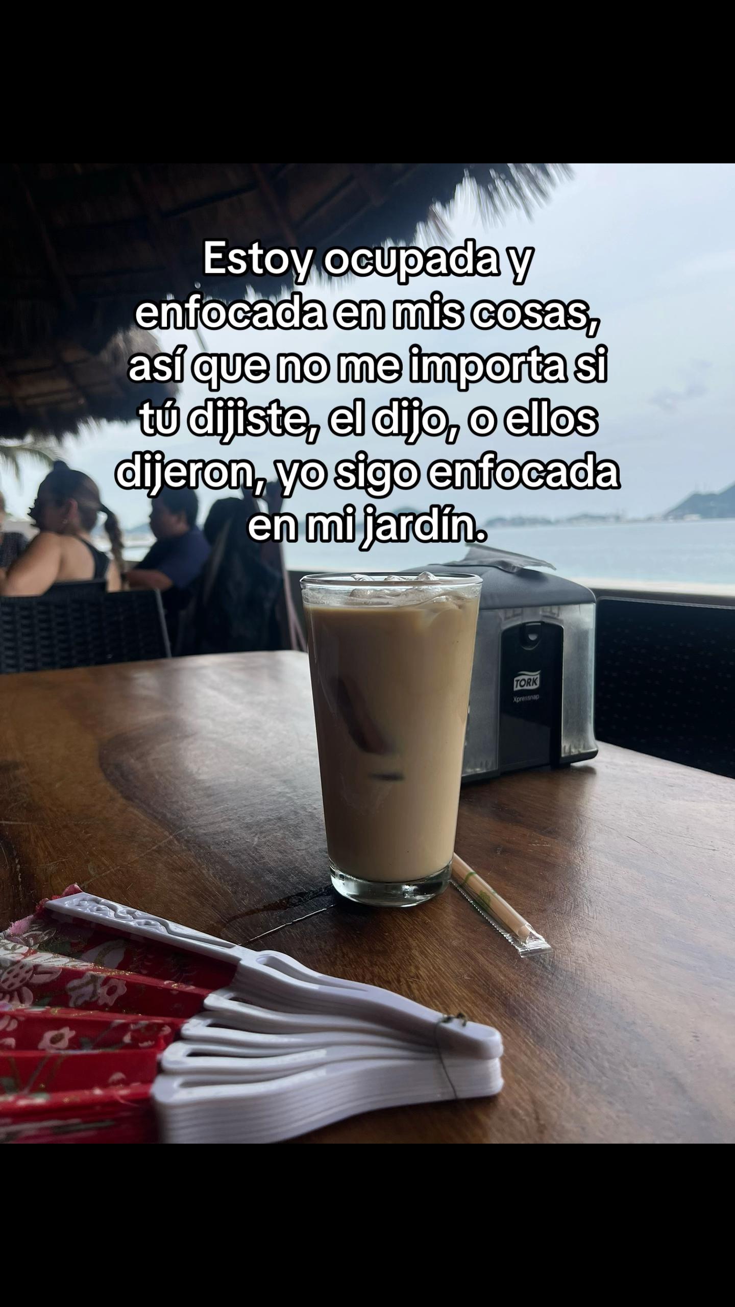 @Jaquelin cabrera🪞🎀