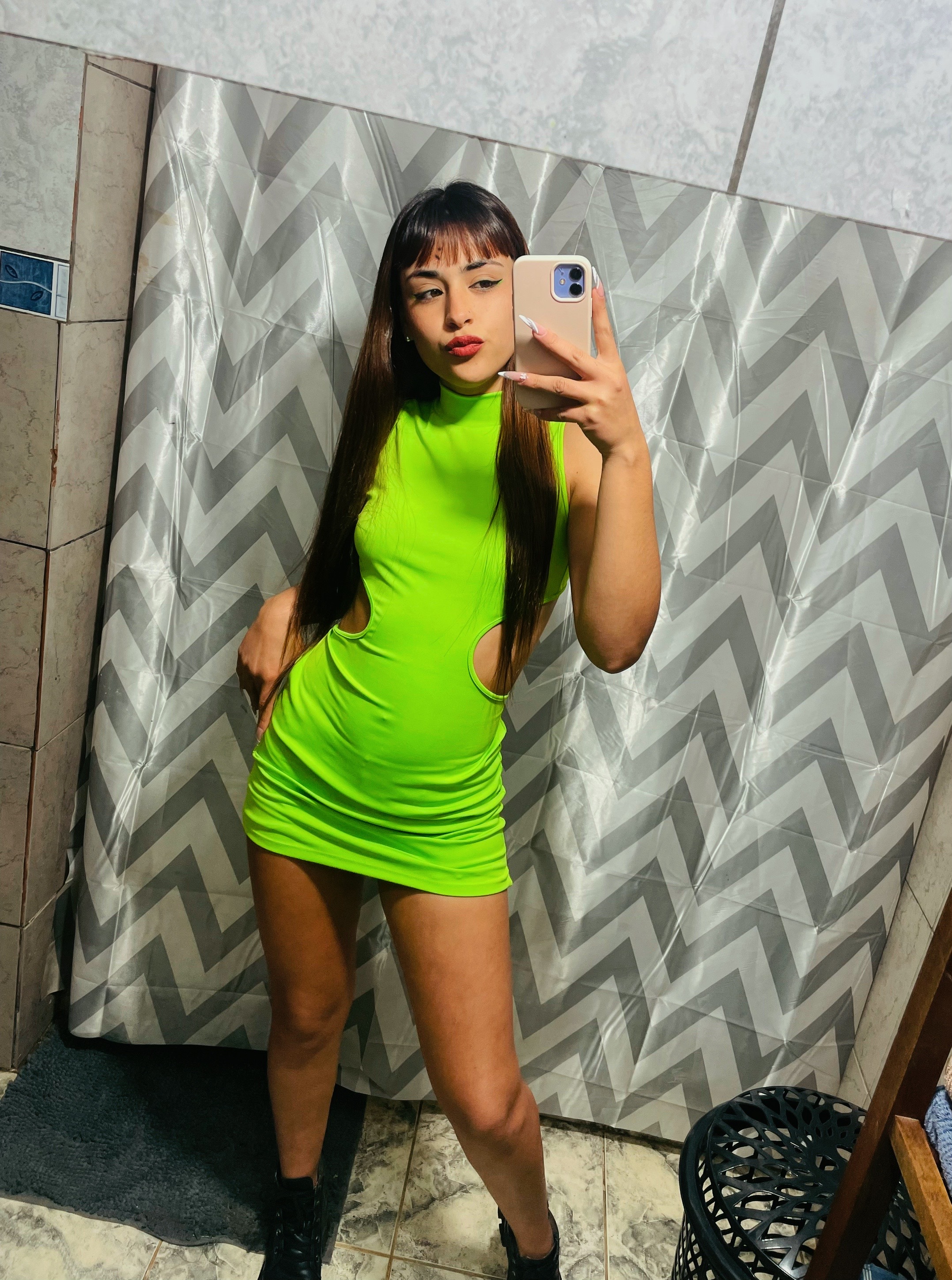 @AYLUU👑