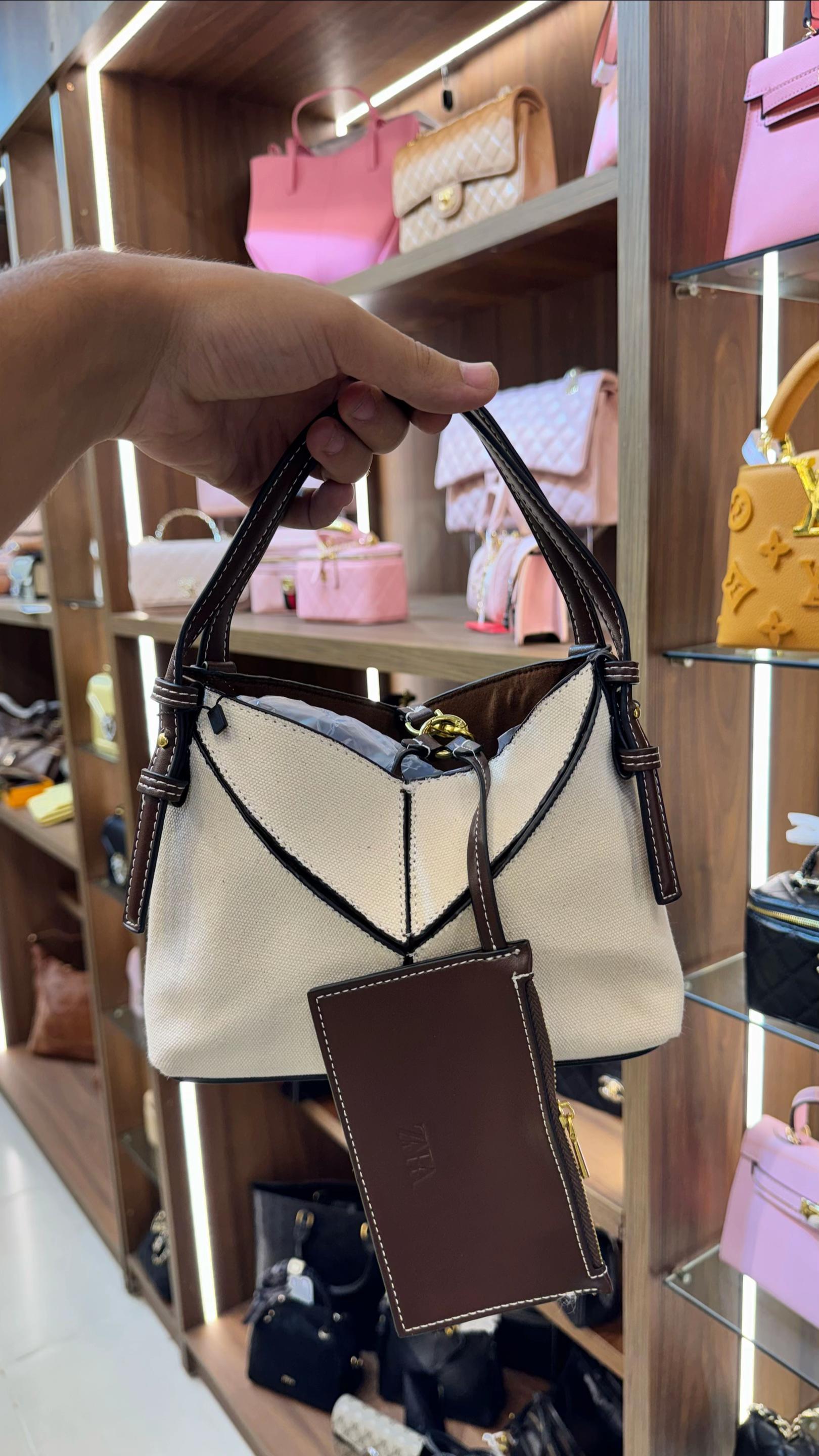 @Felita Luxury Store