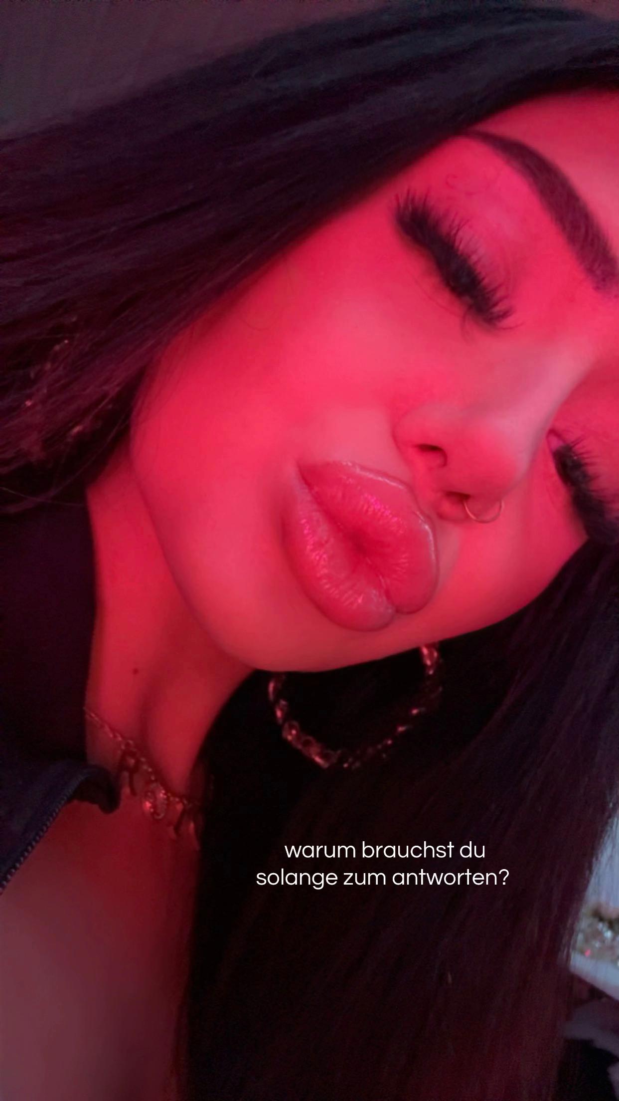 @Snakenailz